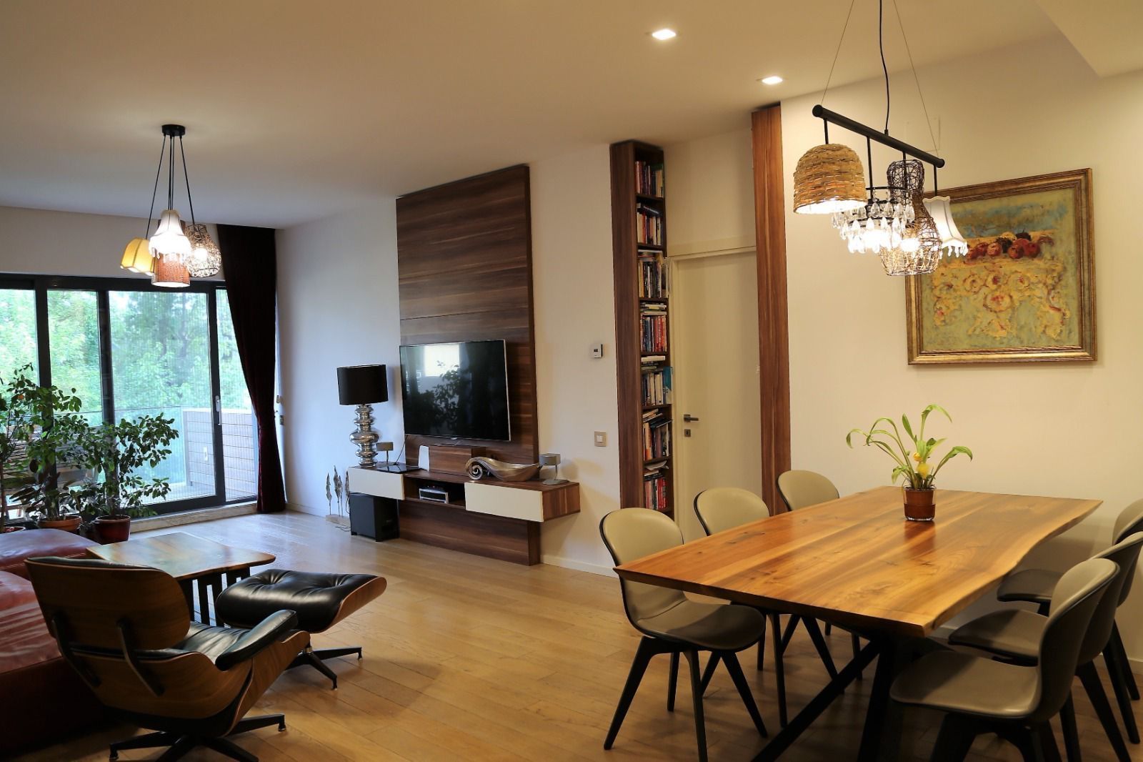 Apartment with beautiful view to  Floreasca Lake