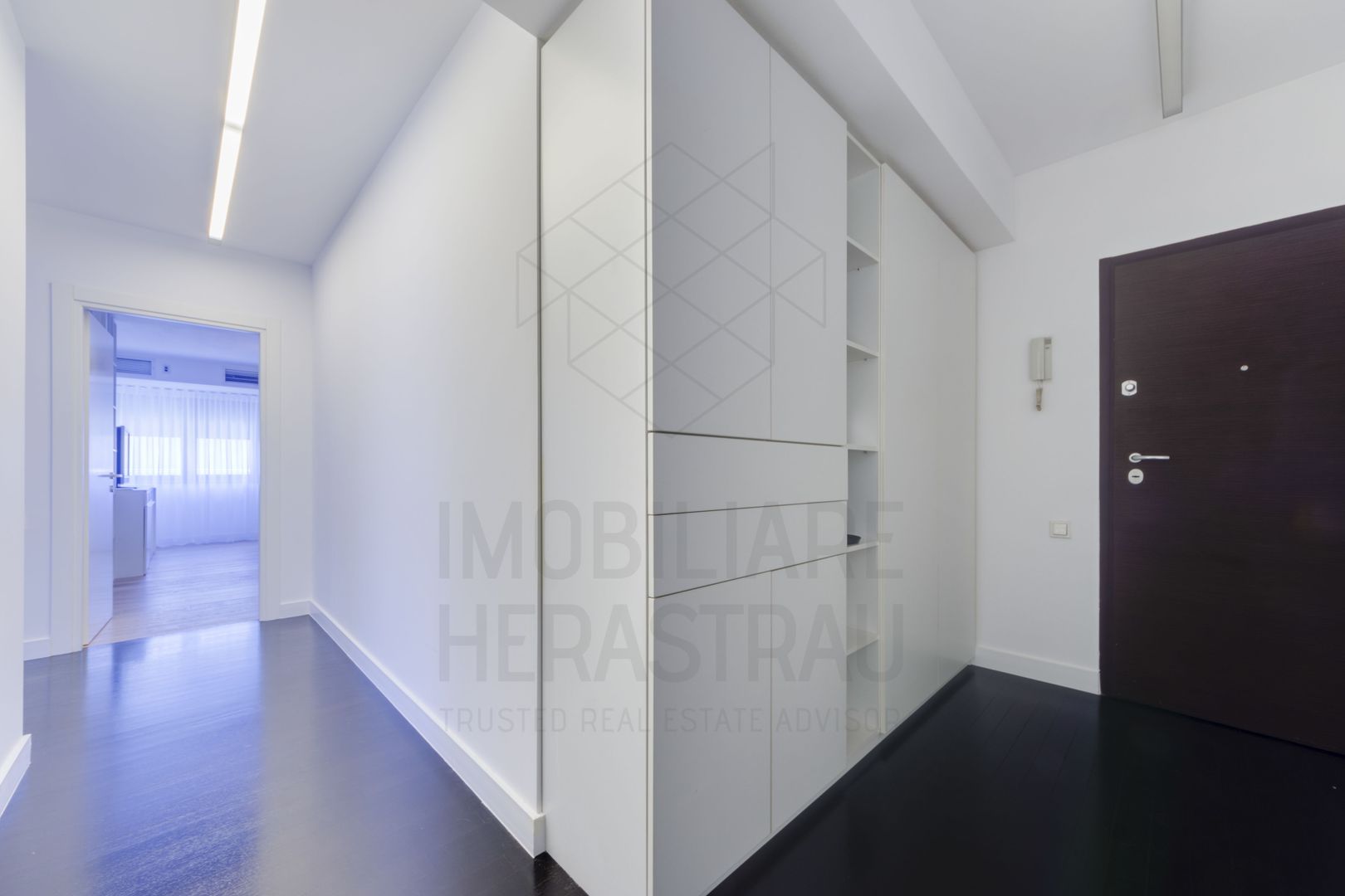 3 room Apartment for rent, Herastrau area