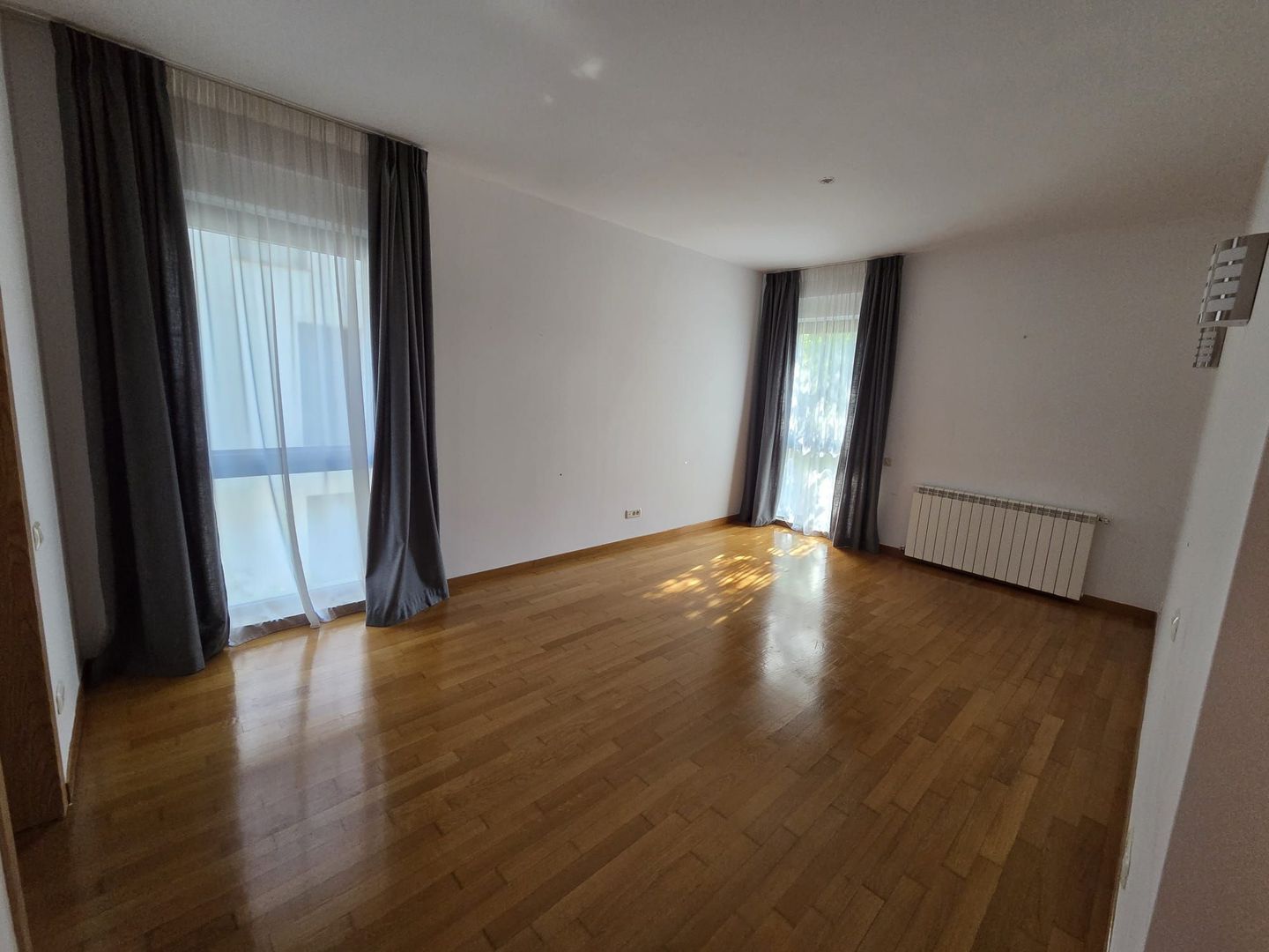 Apartament exclusivist cu 4 camere și două terase | Washington Residence