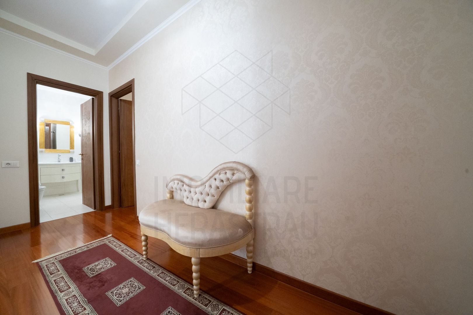 Grand Epoque | Duplex spectaculos Soseaua Nordului | Parcare si boxa