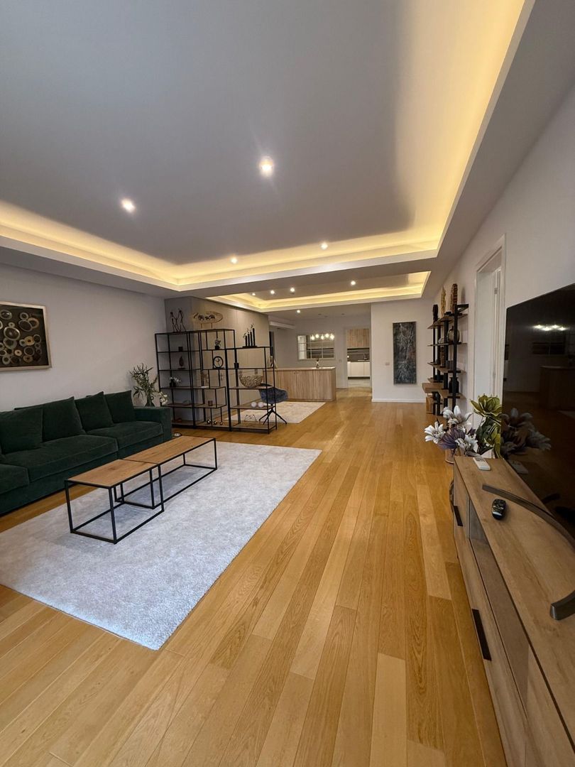 Travis Suite 7* | Luxury apartment with large terrace | Floreasca Lake