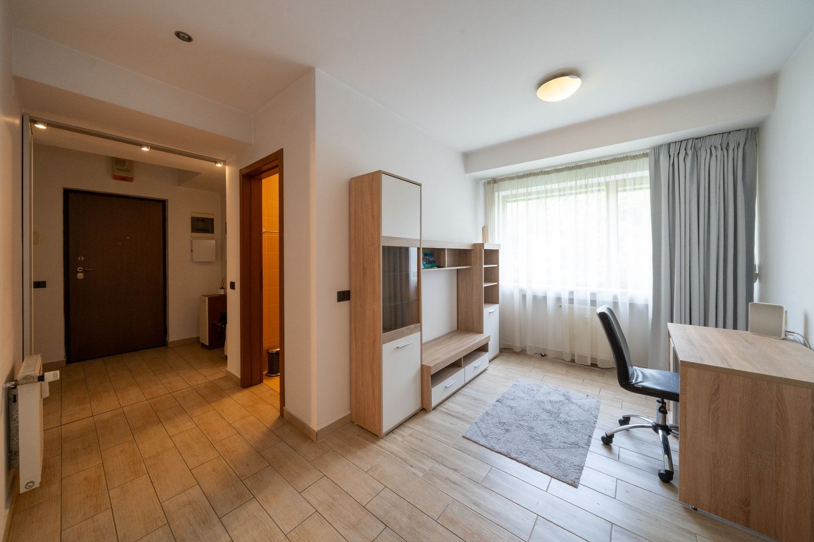 3 room Apartment for rent, Aviatorilor area