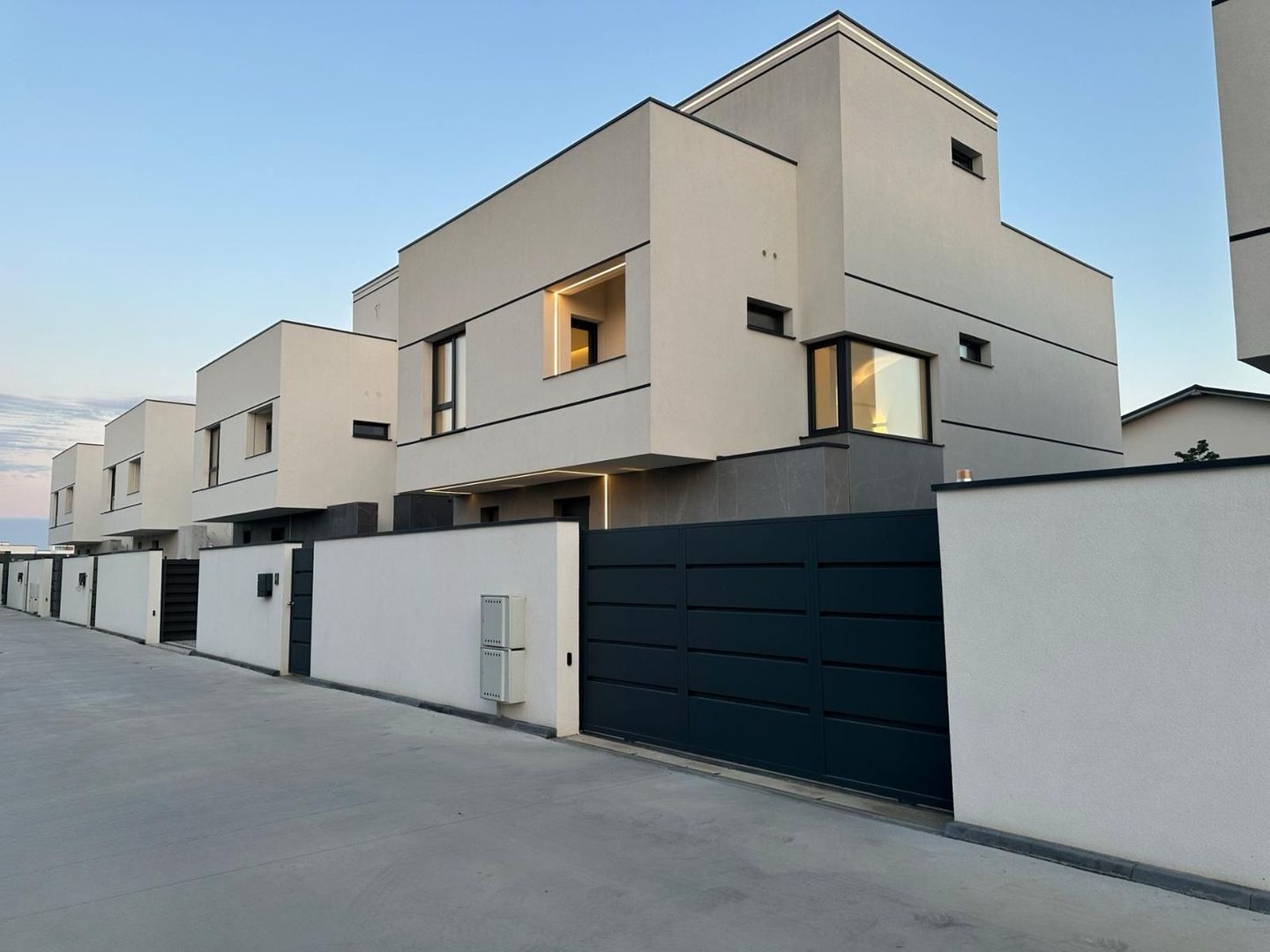 Vila individuală premium | Arhitectură contemporană și finisaje de excepție