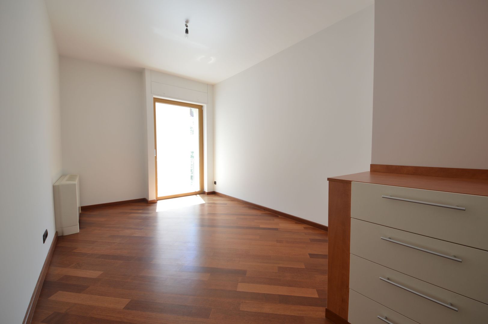 4 room Apartment for sale, Primaverii area