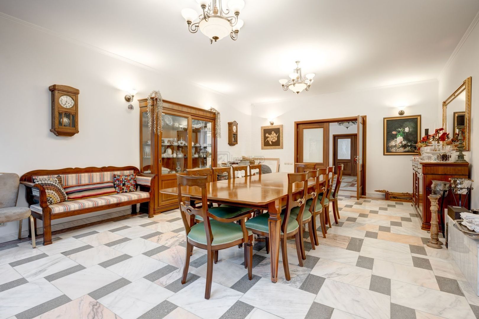 The Grand Manor | Eleganță și Exclusivitate în nordul capitalei | Teren 3700 mp