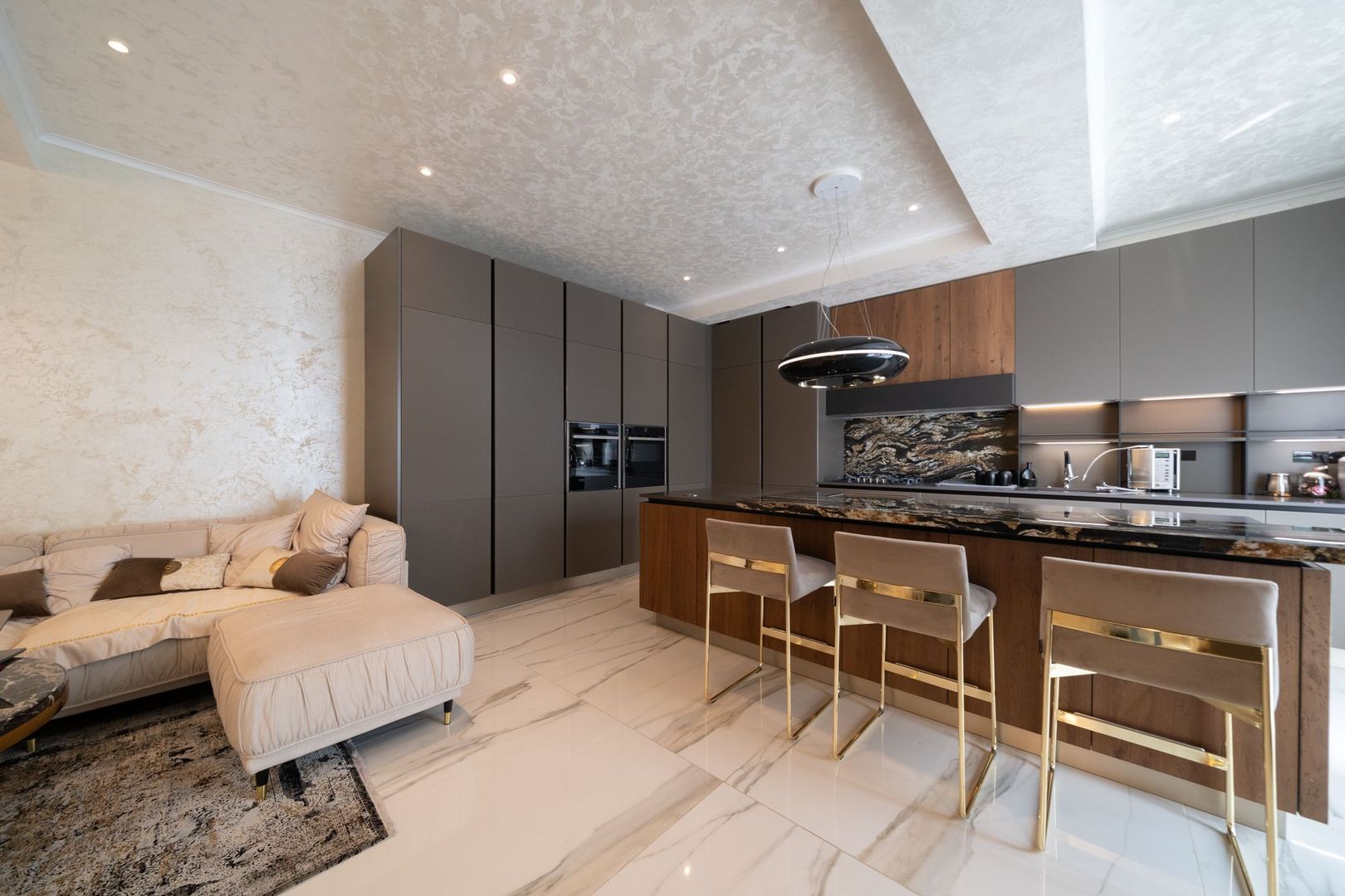 Vida Herastrau |  Luxury Apartments |  3 rooms for rent |  Parking