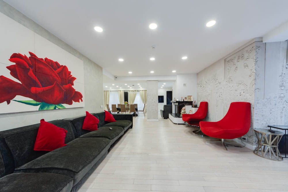 Villa Hellianthus | In the CENTER of the most wanted district of Bucharest