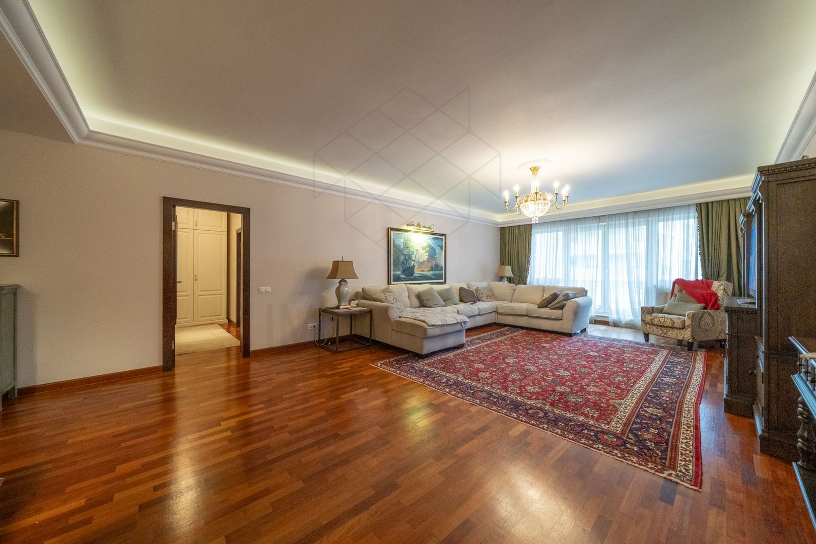 Soseaua Nordului | 4 camere spatioase | 2 locuri de parcare | Centrala proprie