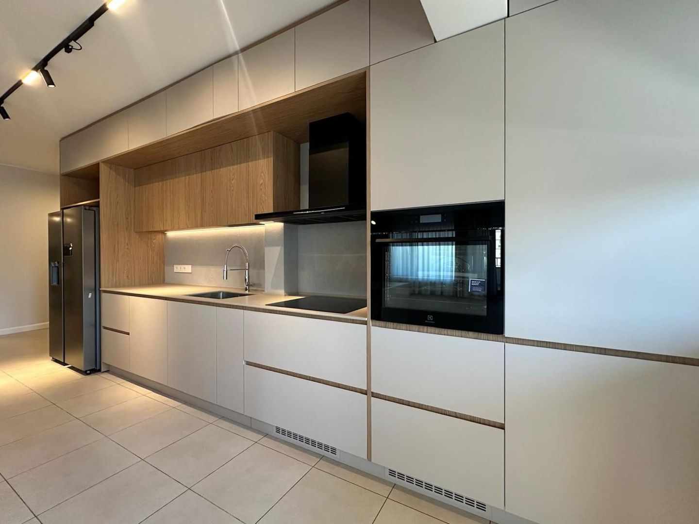 4 room Apartment for rent, Kiseleff area