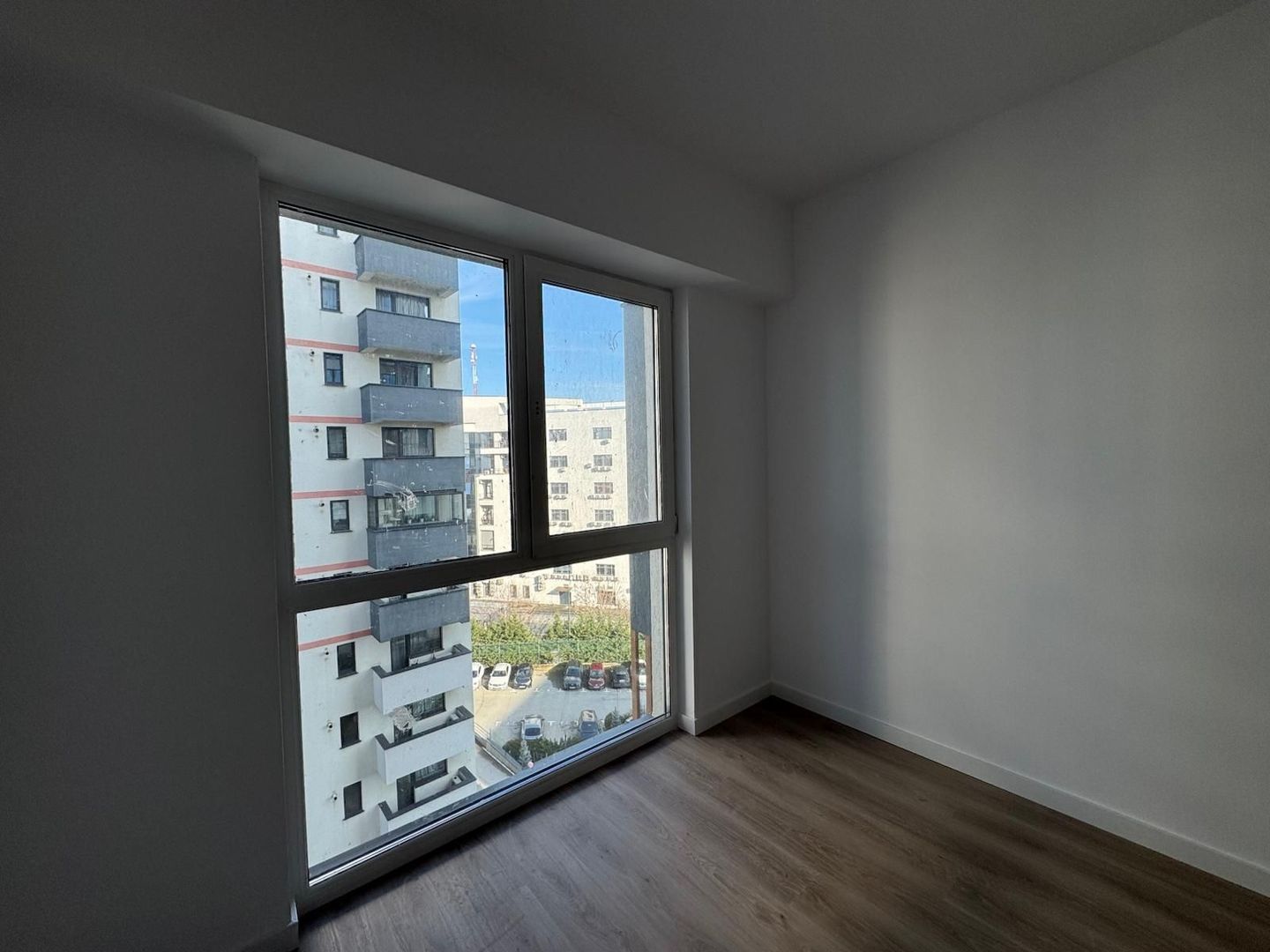 Studio dublu 57 mp zona Virtutii – Metrou Petrache Poenaru