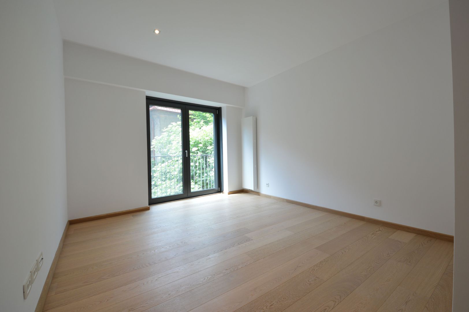 4 room Apartment for rent, Kiseleff area