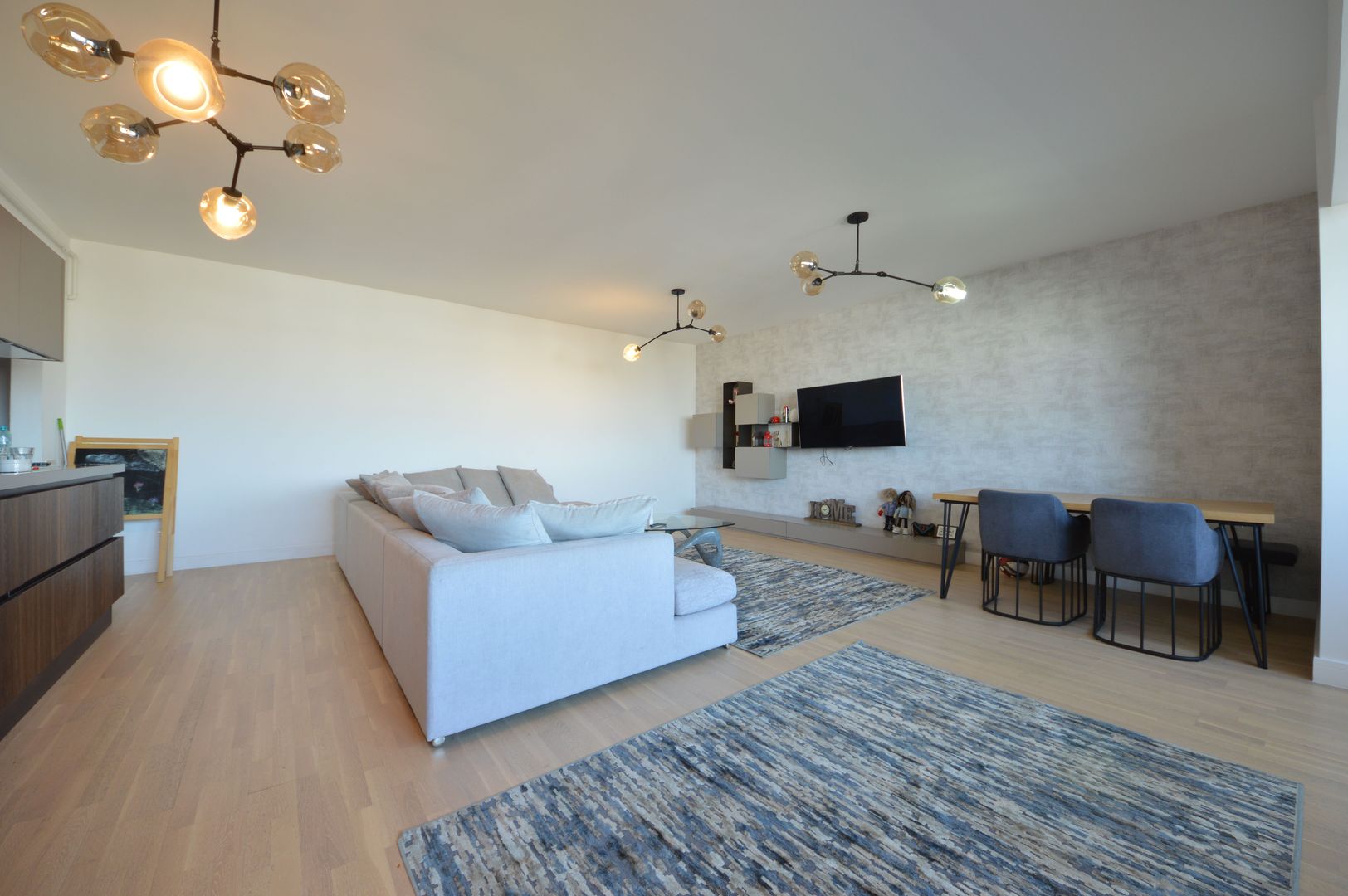 Apartament 3 camere Zona Herastrau | Loc parcare inclus