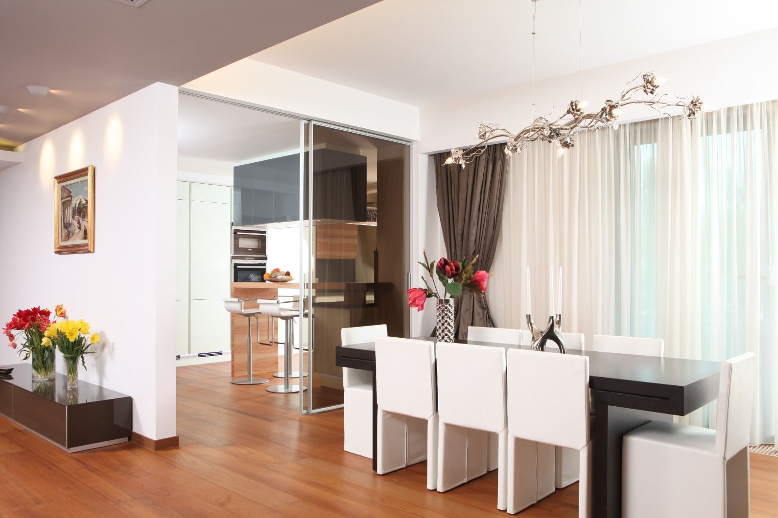 Apartment with beautiful view to  Floreasca Lake