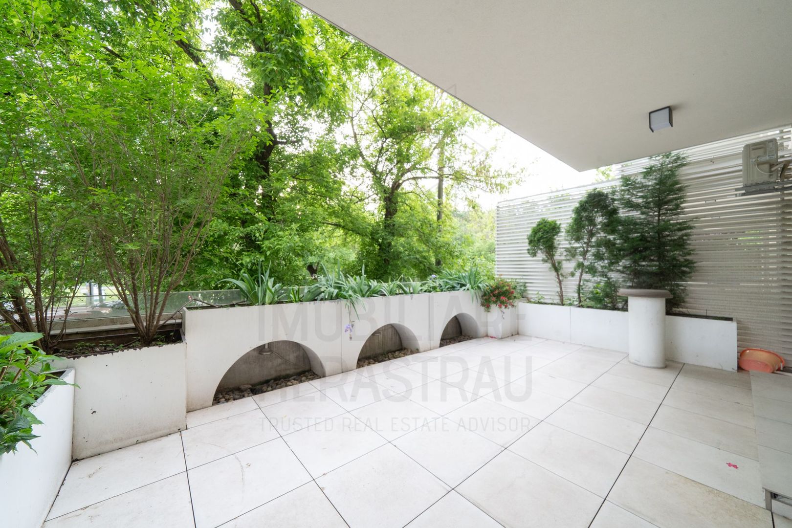 Park Residence | 5 camere | Sos Nordului | Vedere Parc