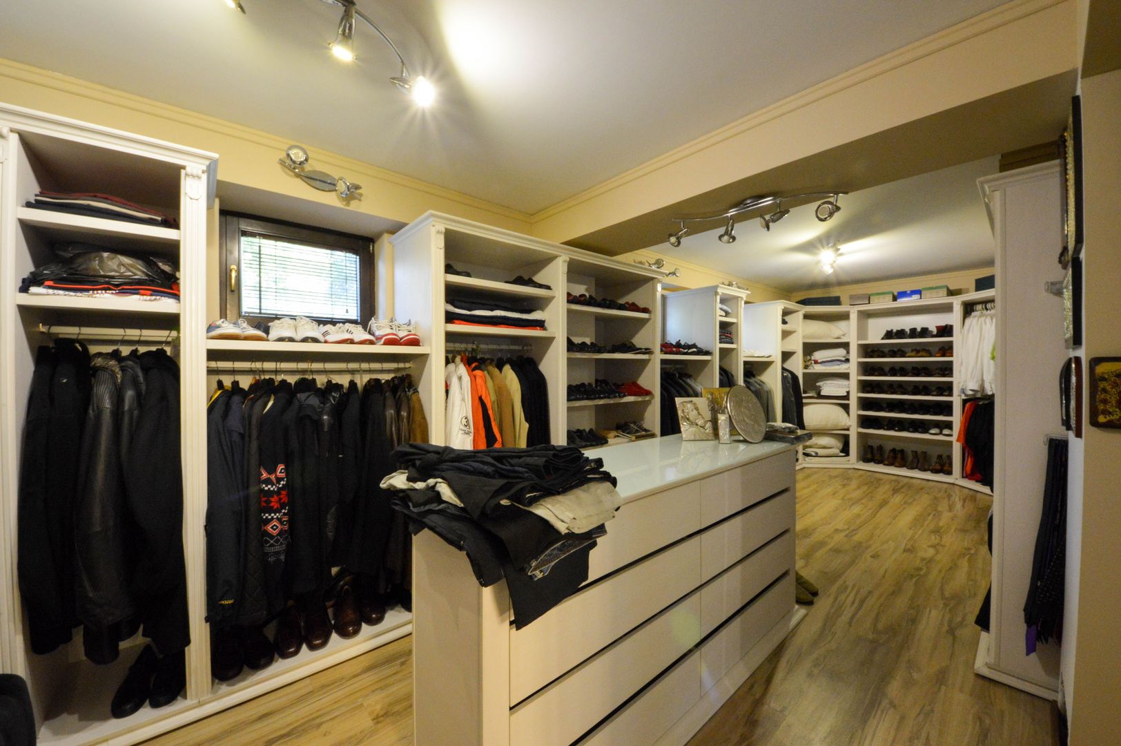 7 room House / Villa for sale, Herastrau area