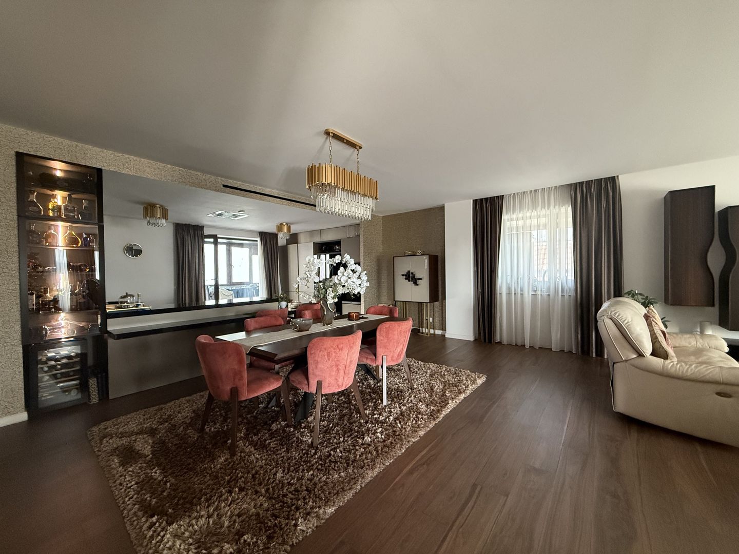 Primavera Suite | Apartament senzational cu 4 camere in Primaverii