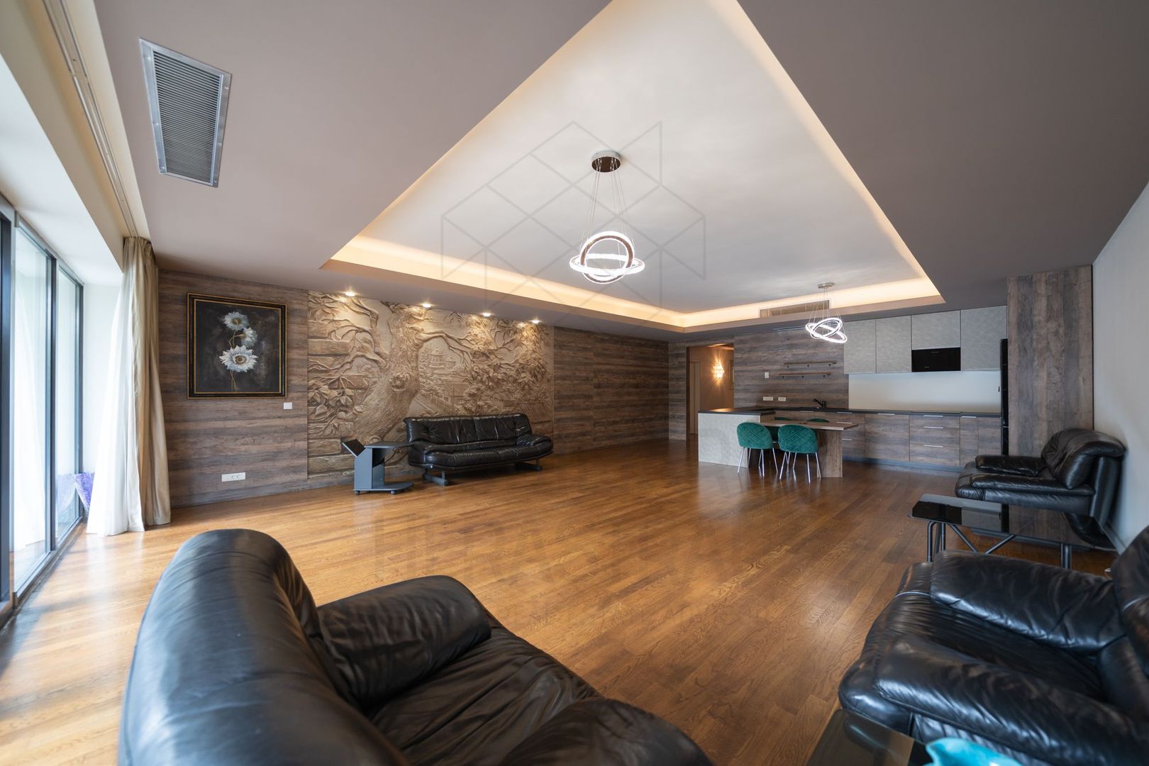 Hublot Residence | Super spacious apartment overlooking Herastrau Park