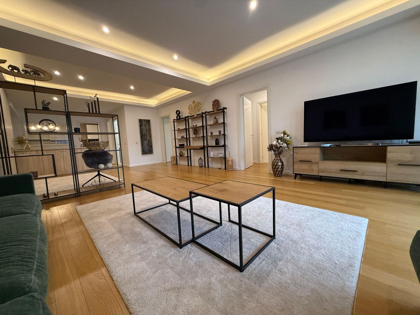 Travis Suite  | Luxury apartment  | Floreasca Lake