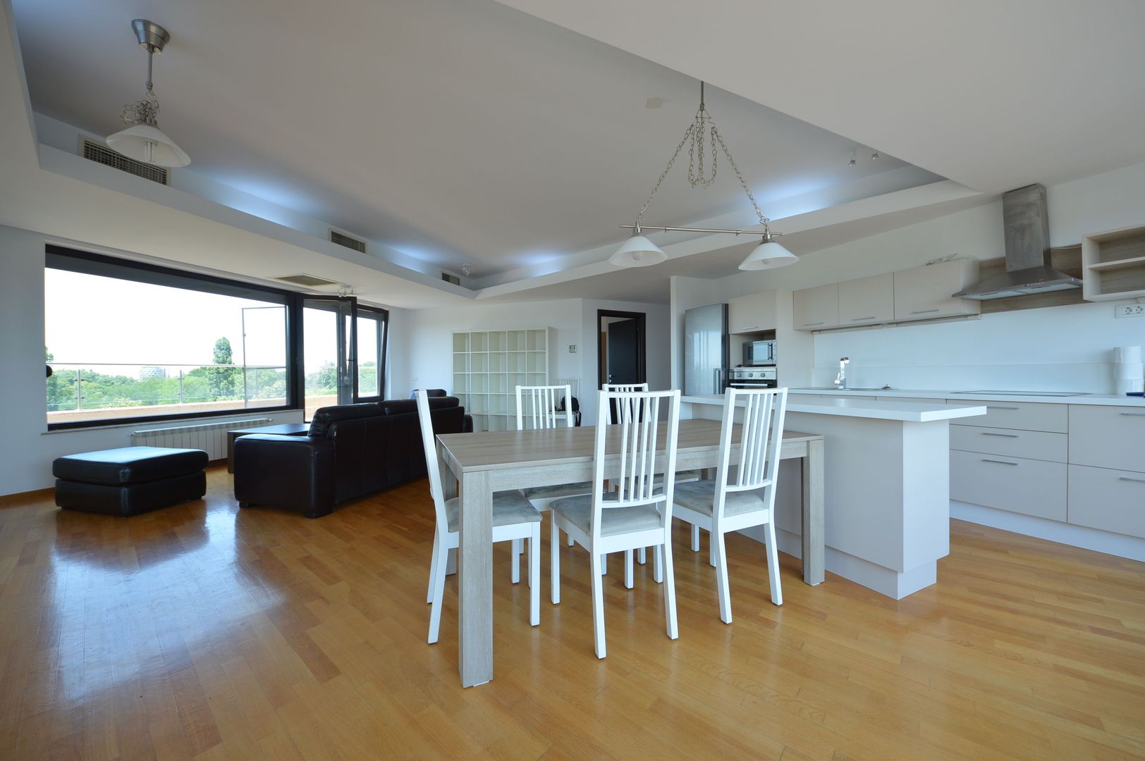 5 room Apartment, Herastrau area