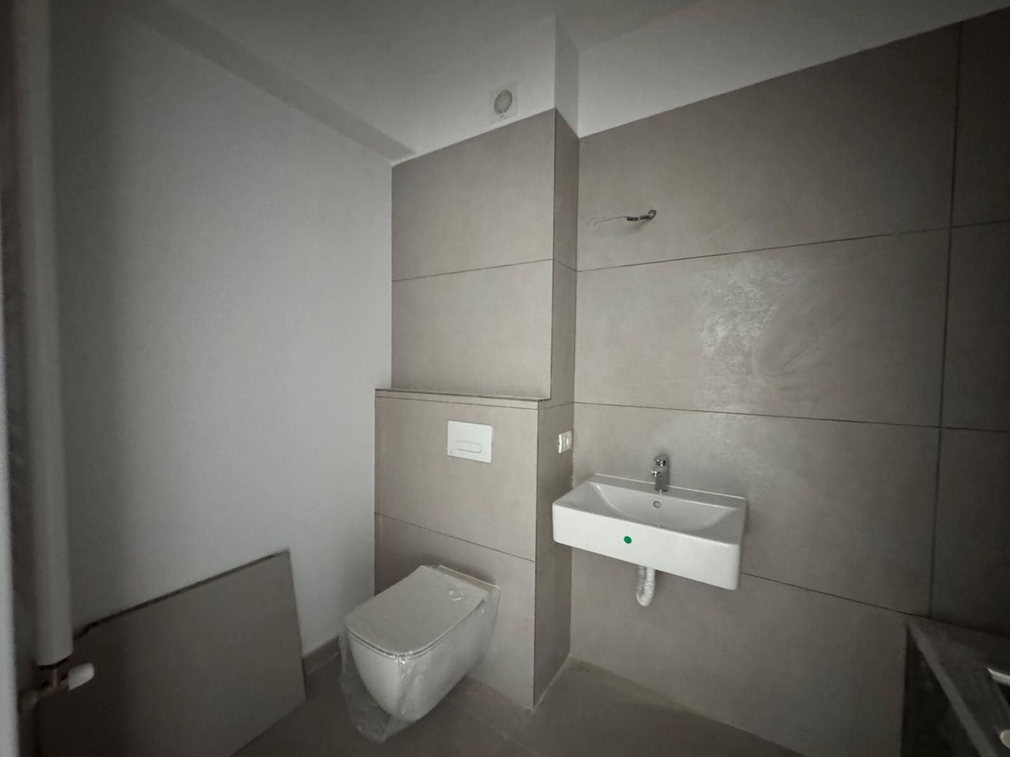 Studio dublu 57 mp zona Virtutii – Metrou Petrache Poenaru