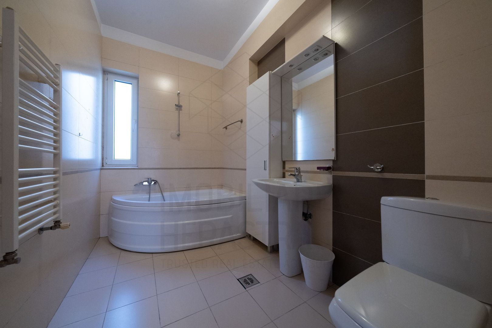 Laurier Suite, 4 rooms, Herastrau Parc, French Village, LUXURY