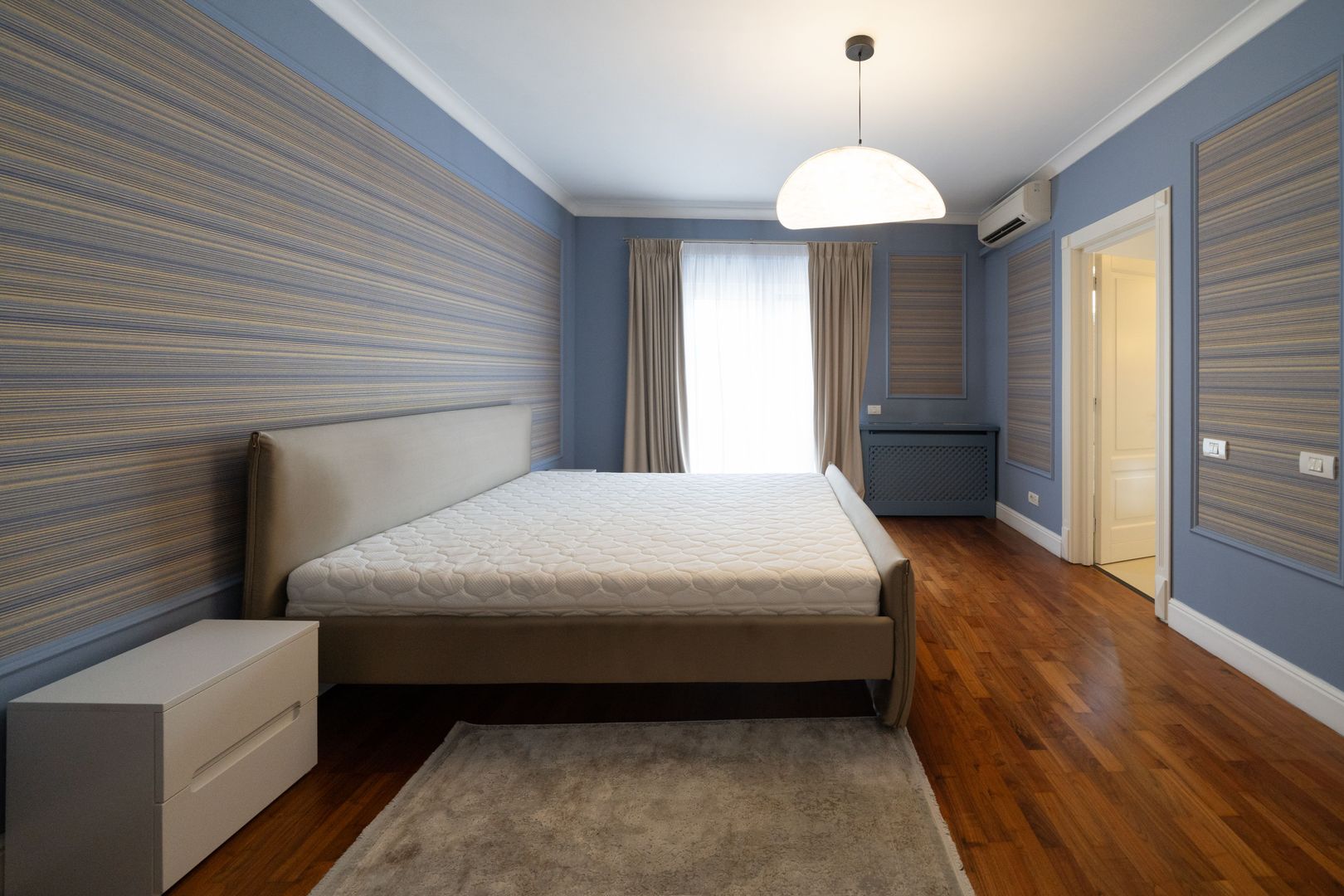 French Village | Aron Cotrus | 3 spacious rooms, parking and storage room