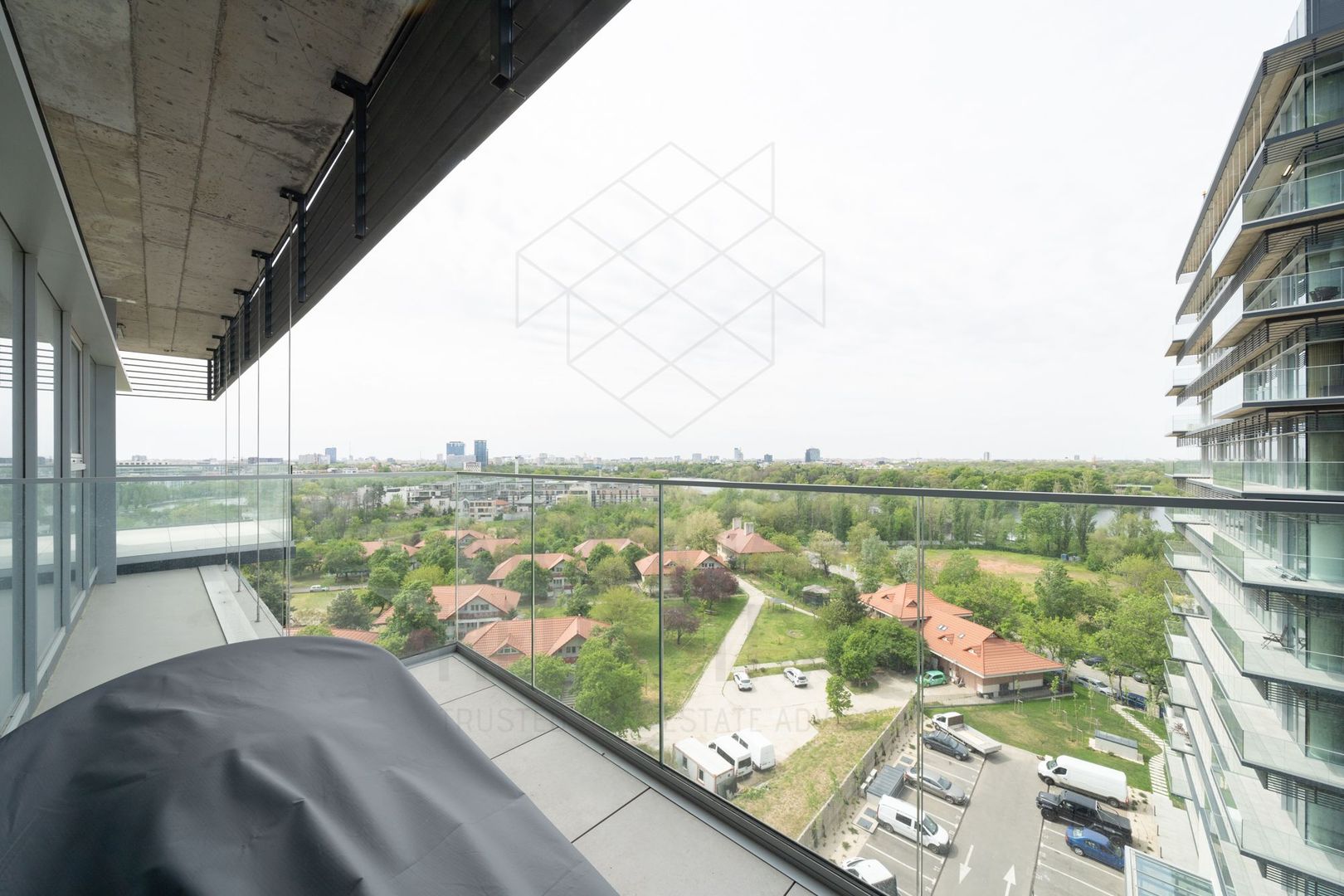 UP-Site | Apartament 2 camere vedere superbă Lac Floreasca