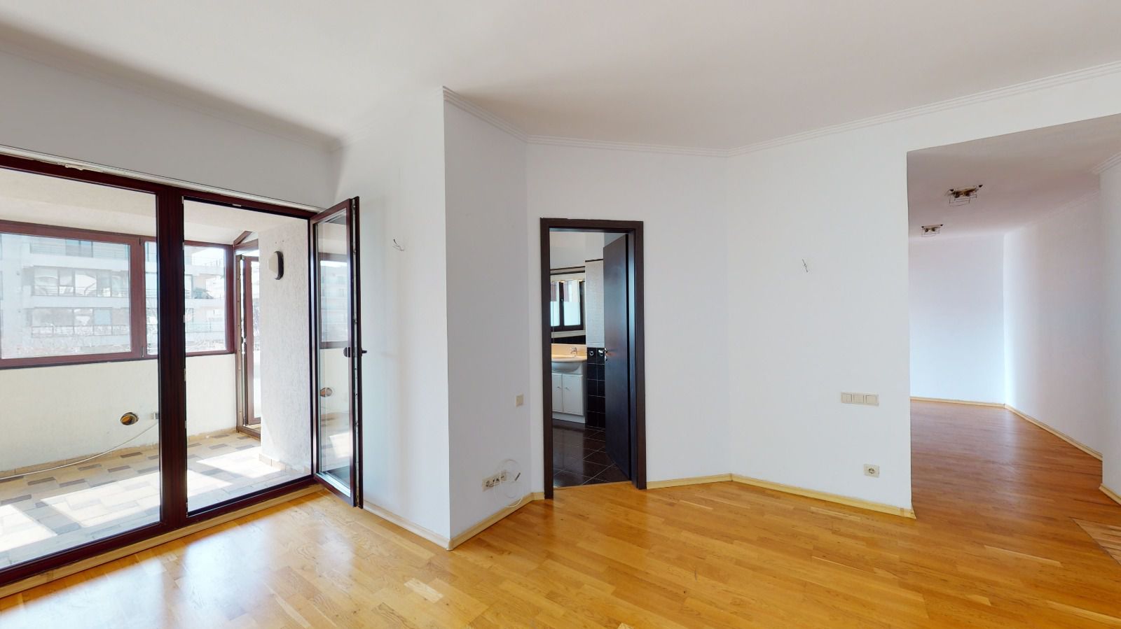 Spacious and bright one bedroom apartment | Herastrau area