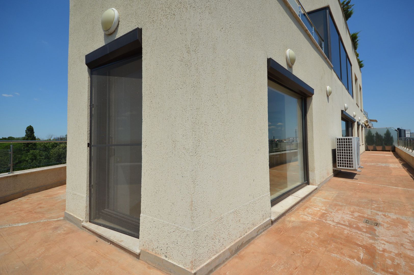 5 room Apartment, Herastrau area