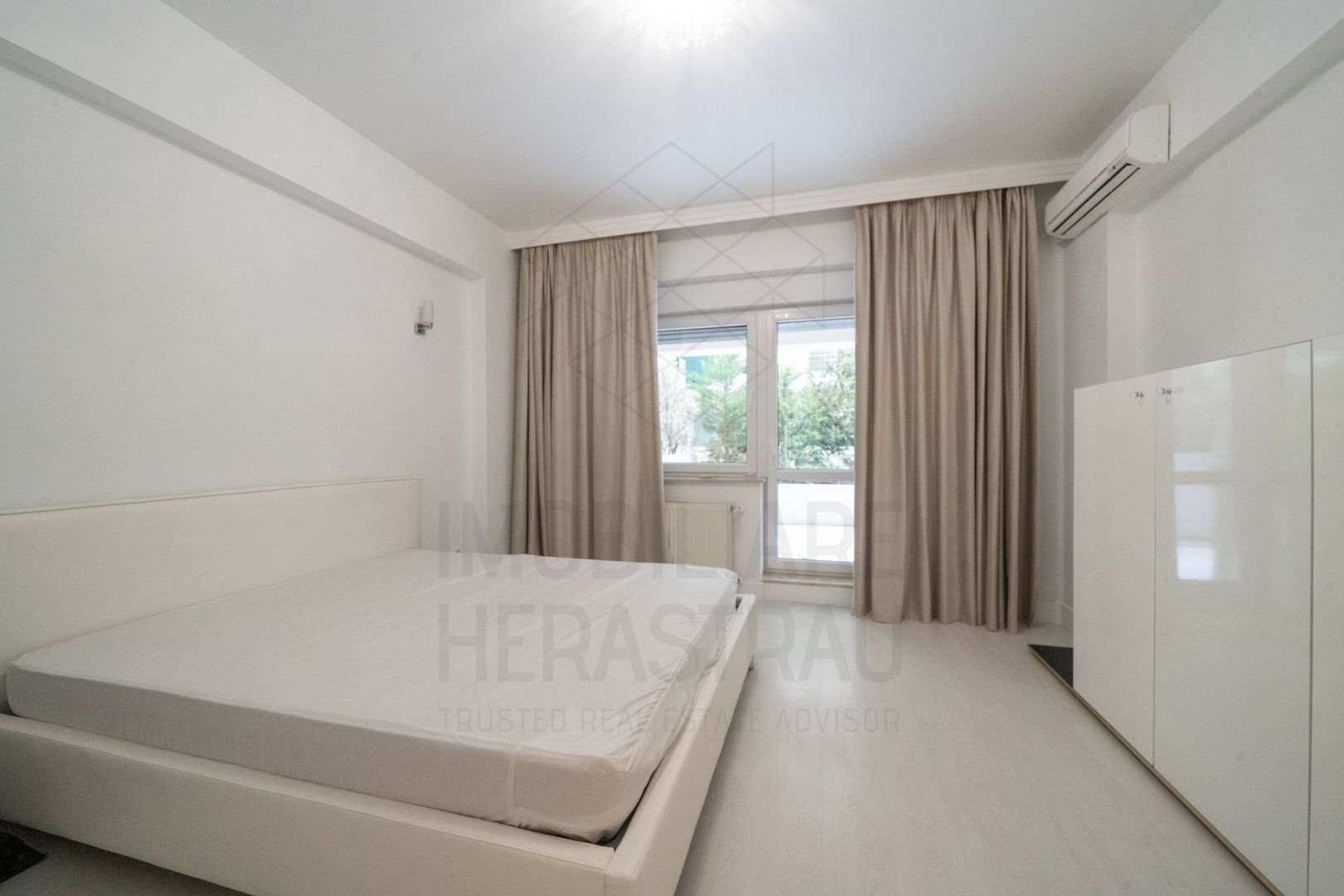Park Residence | 5 camere | Sos Nordului | Vedere Parc