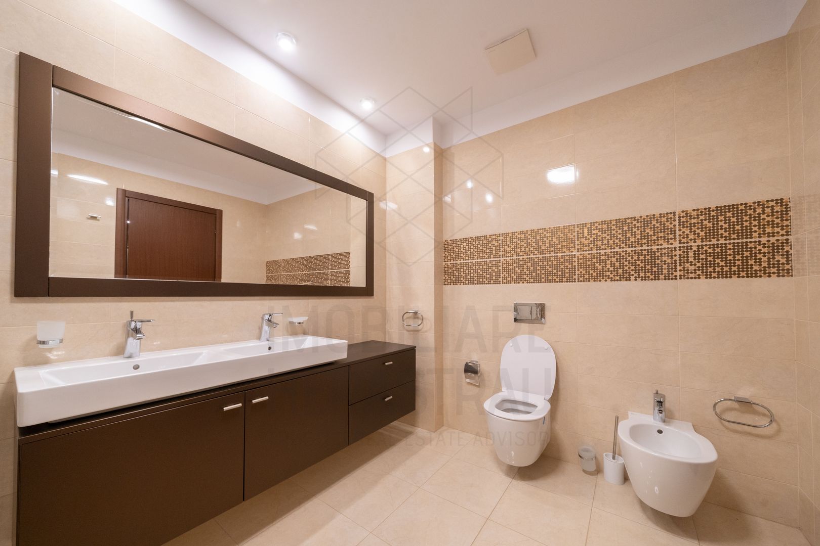 3 room Apartment for rent, Herastrau area