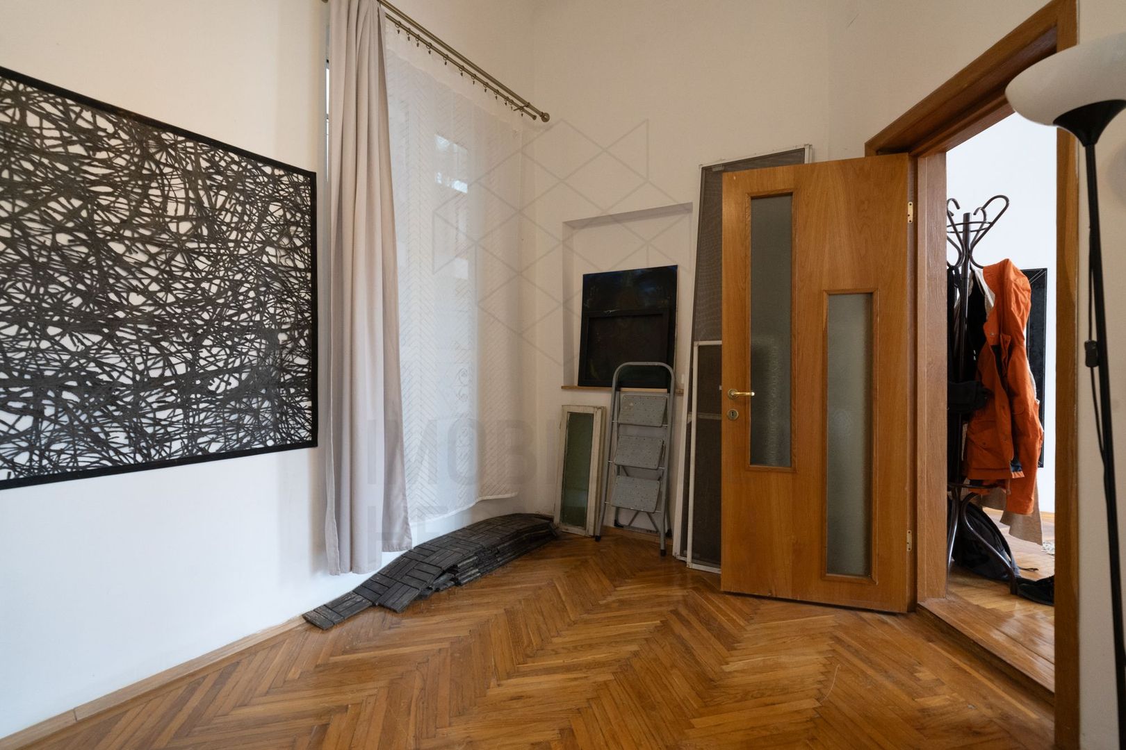 Victoriei | Buzesti | Apartament in casa renovata