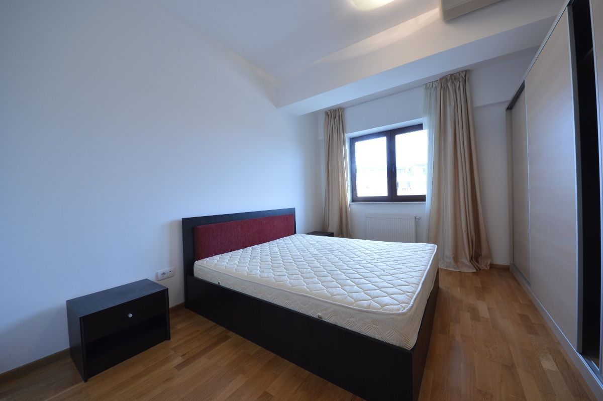 Aron Cotrus | Satul Francez | 4 camere | Vedere Parc Herastrau