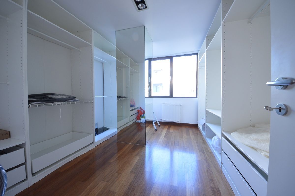 De Bianchi | Apartament cochet,luminos,loc parcare, zona Herastrau