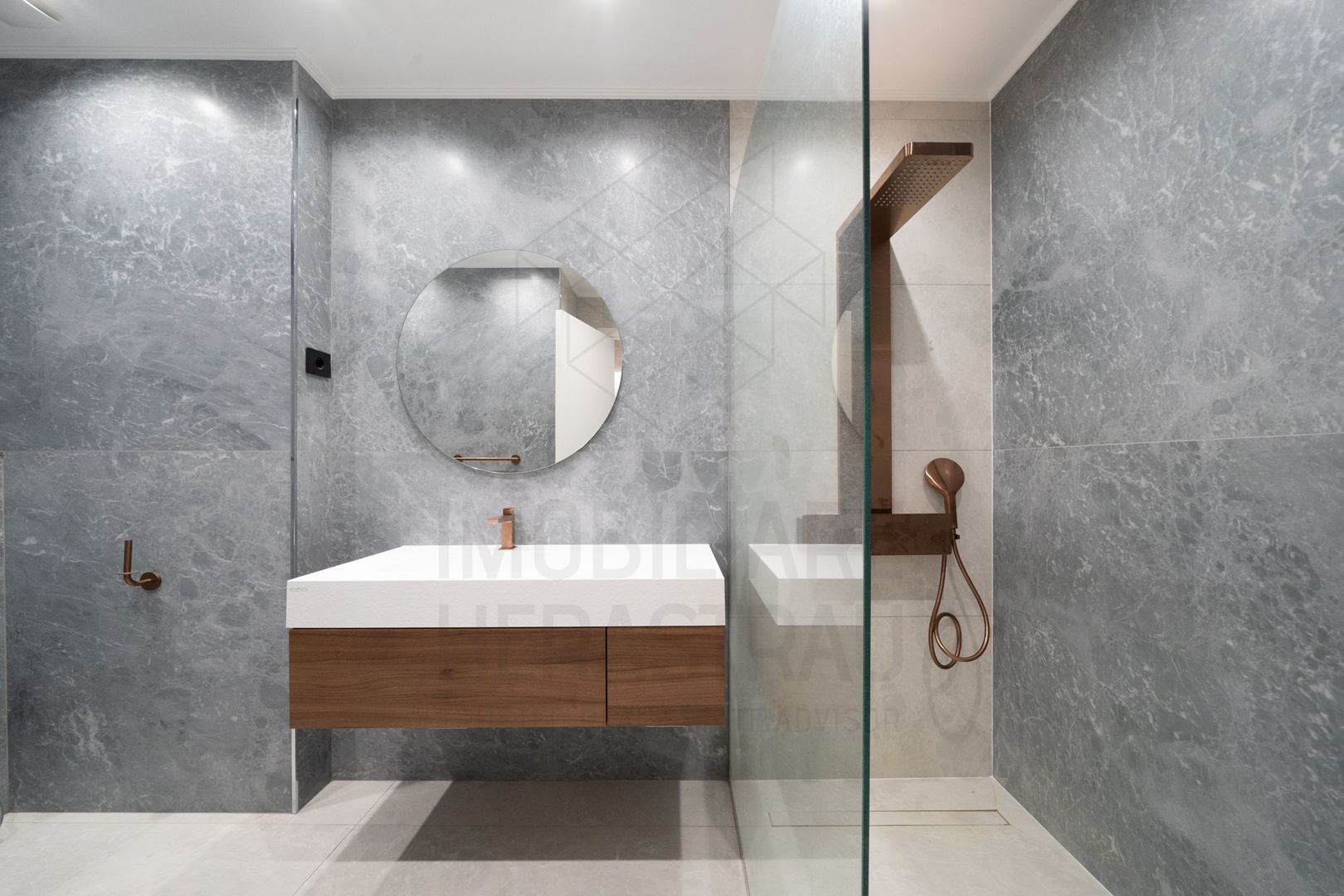 5 room Apartment for sale, Primaverii area