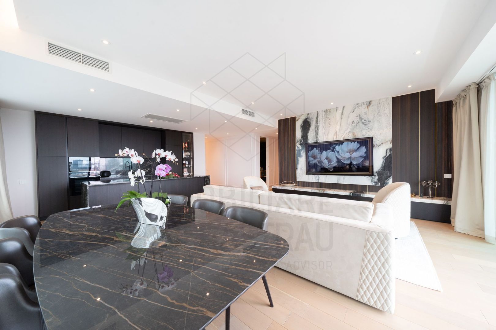 One Floreasca City | Spectacular view of Floreasca Park and Lake