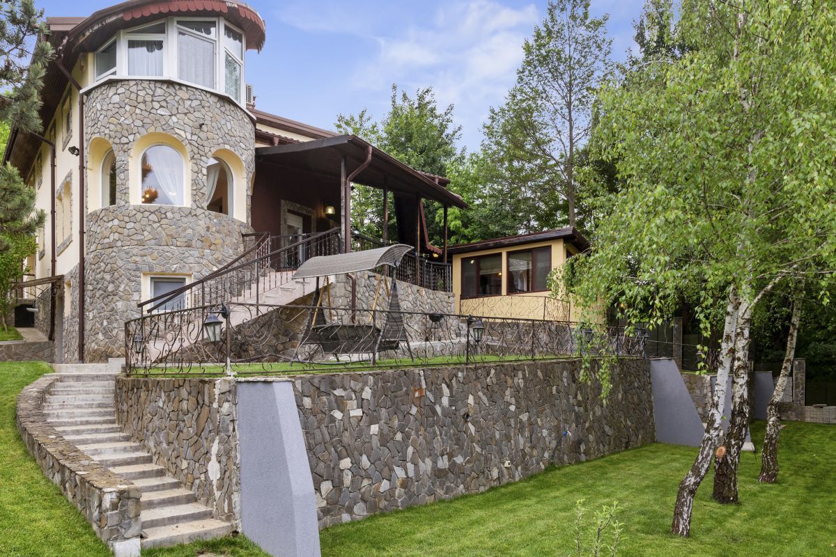 Springriver Mansion | Conac in Zona Cornu | Prahova