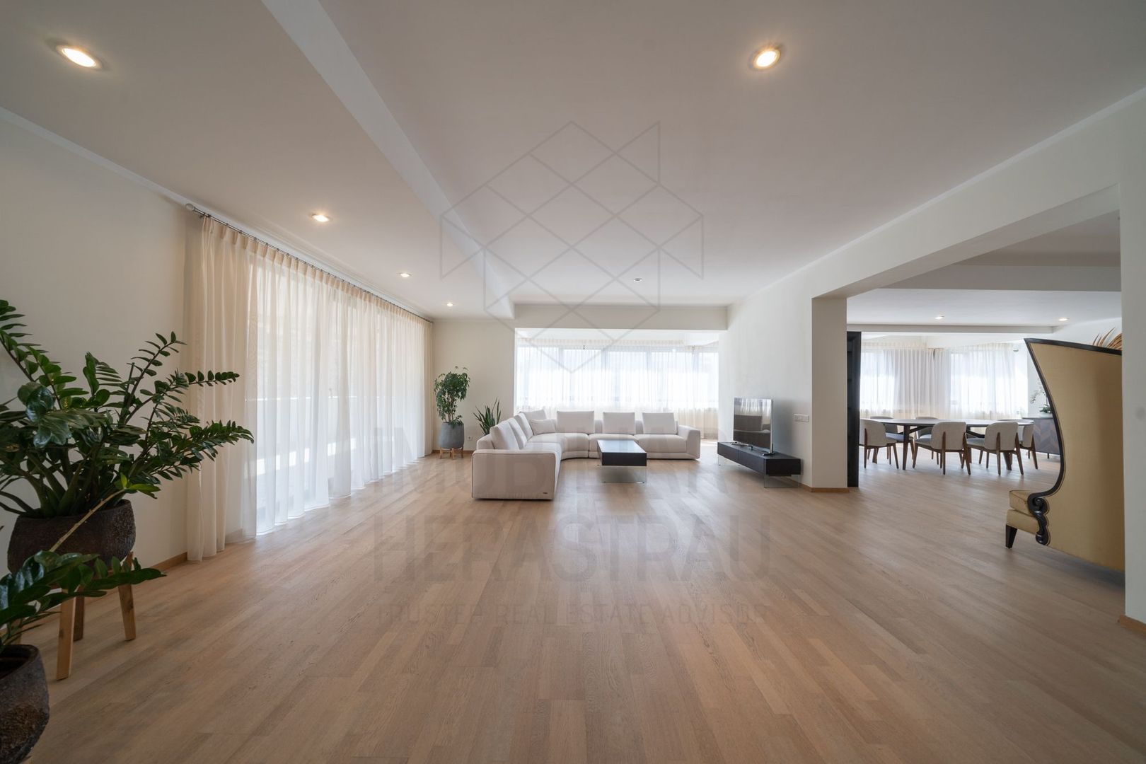 Thorigné Fouillard Suite | Penthouse