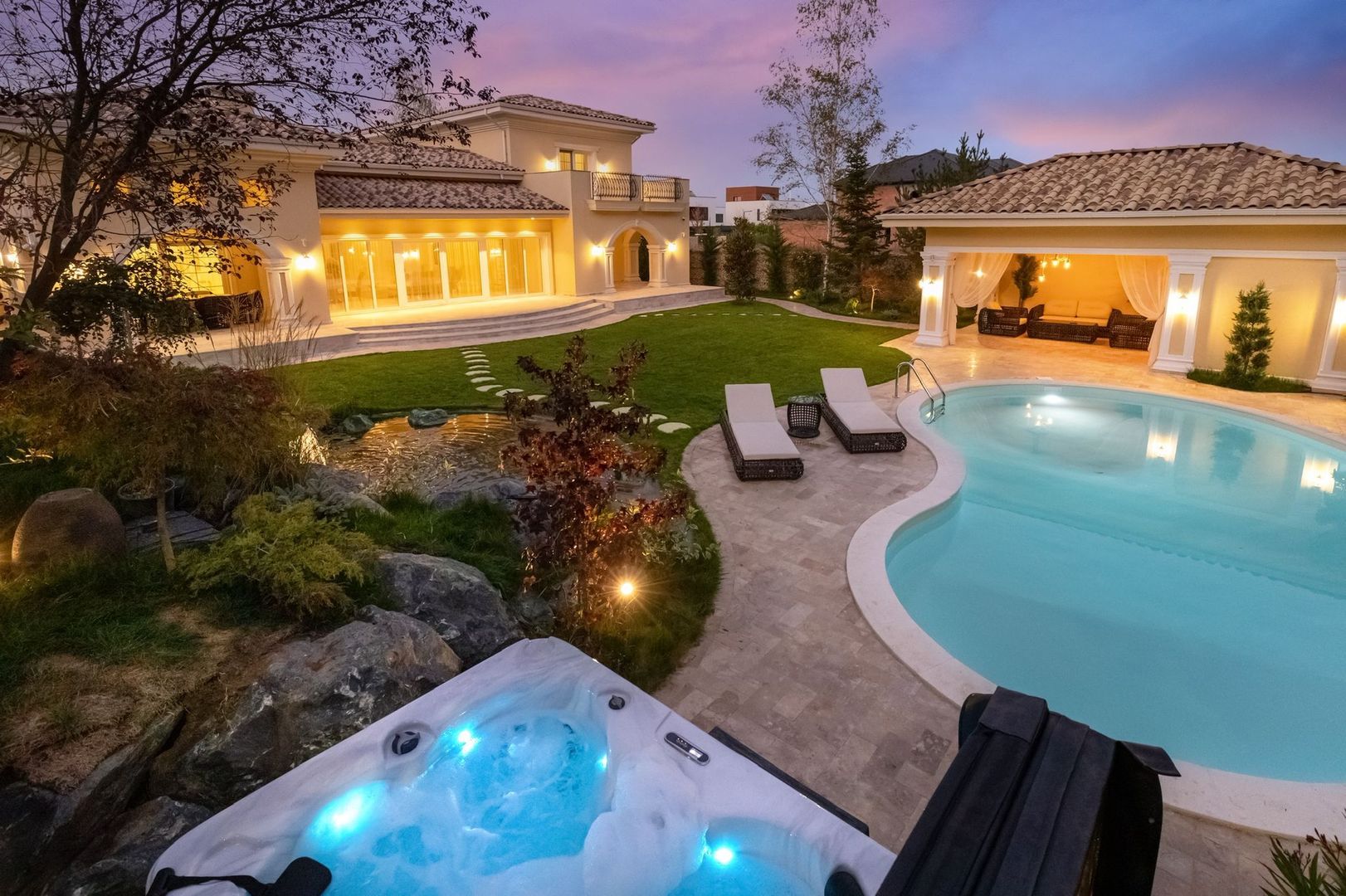 Villa Ravello | Mediteranean house near the forest