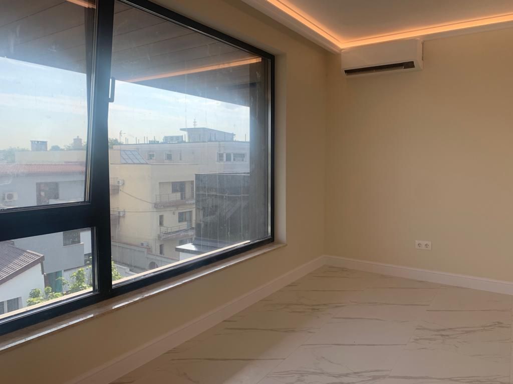 Apartament 3 camere, Baneasa