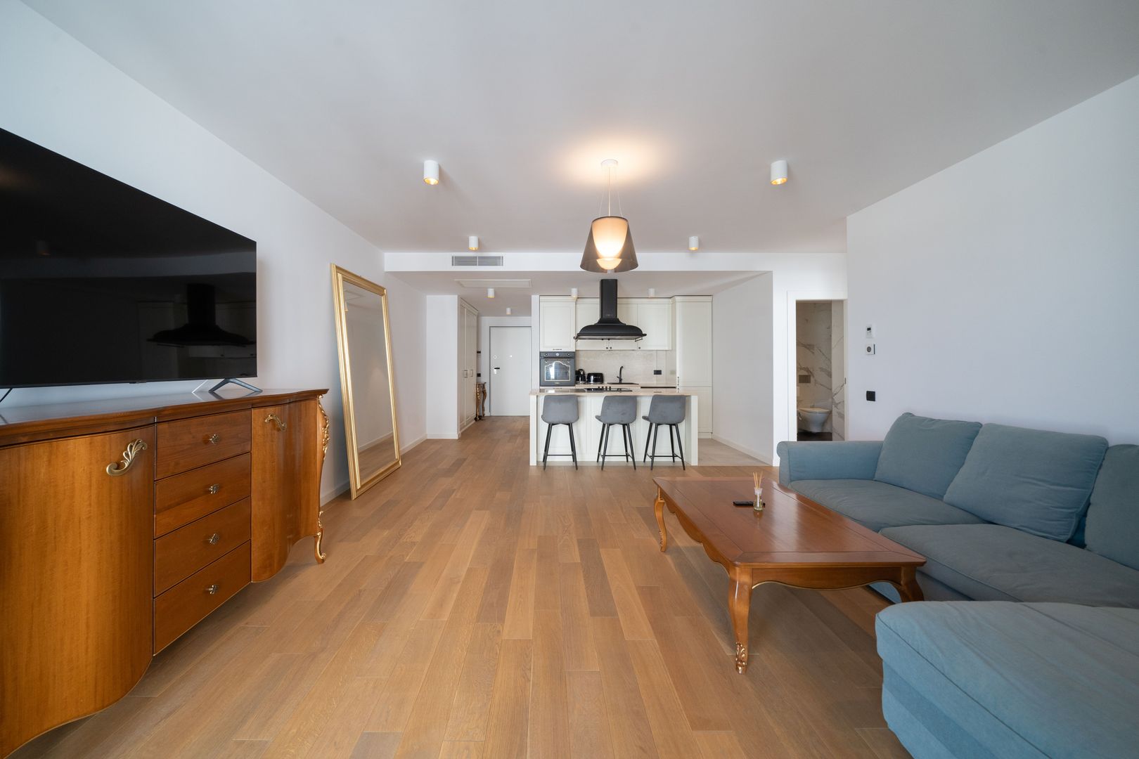 2 room Apartment for sale, Herastrau area