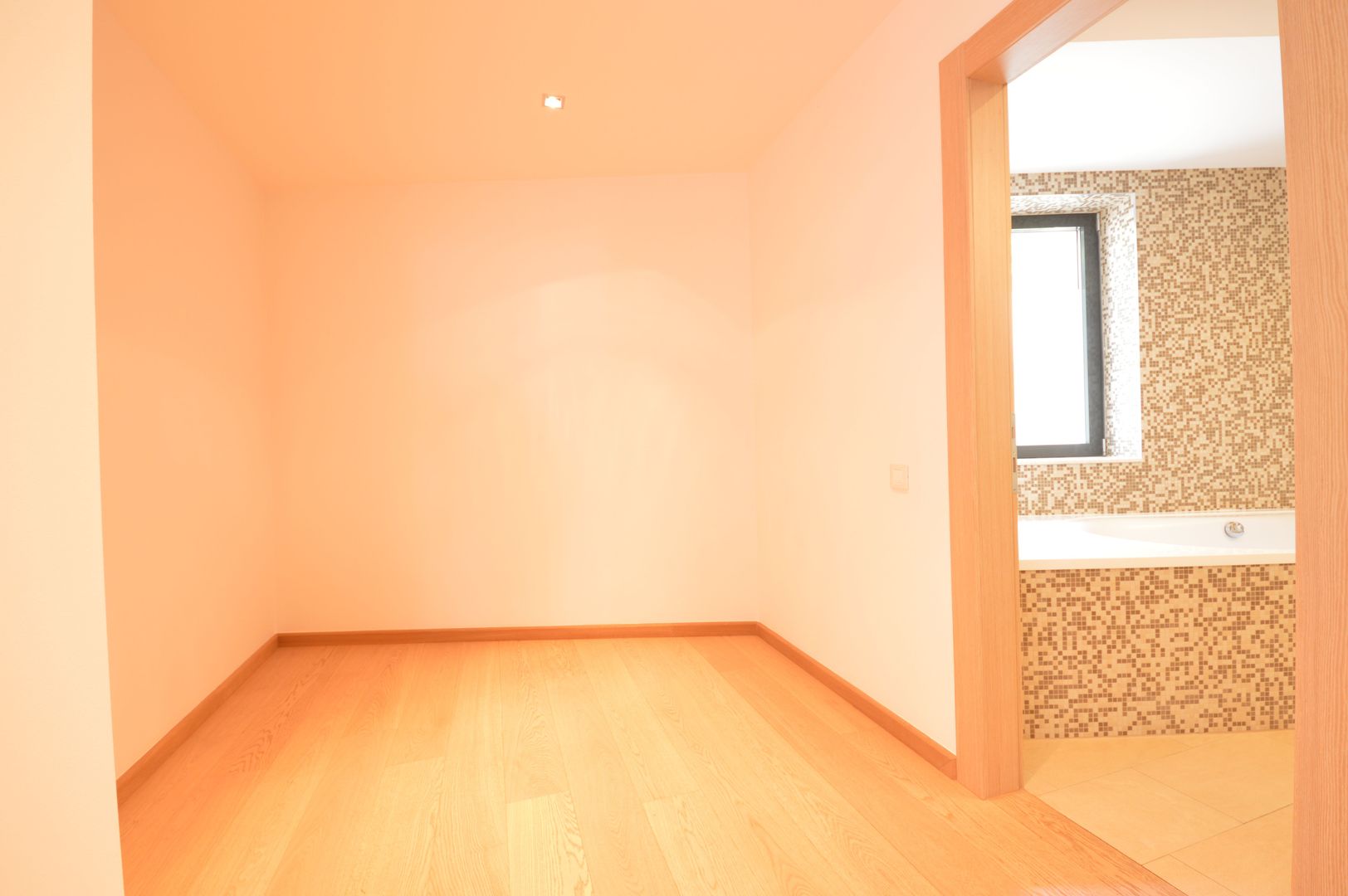 4 room Apartment for rent, Kiseleff area