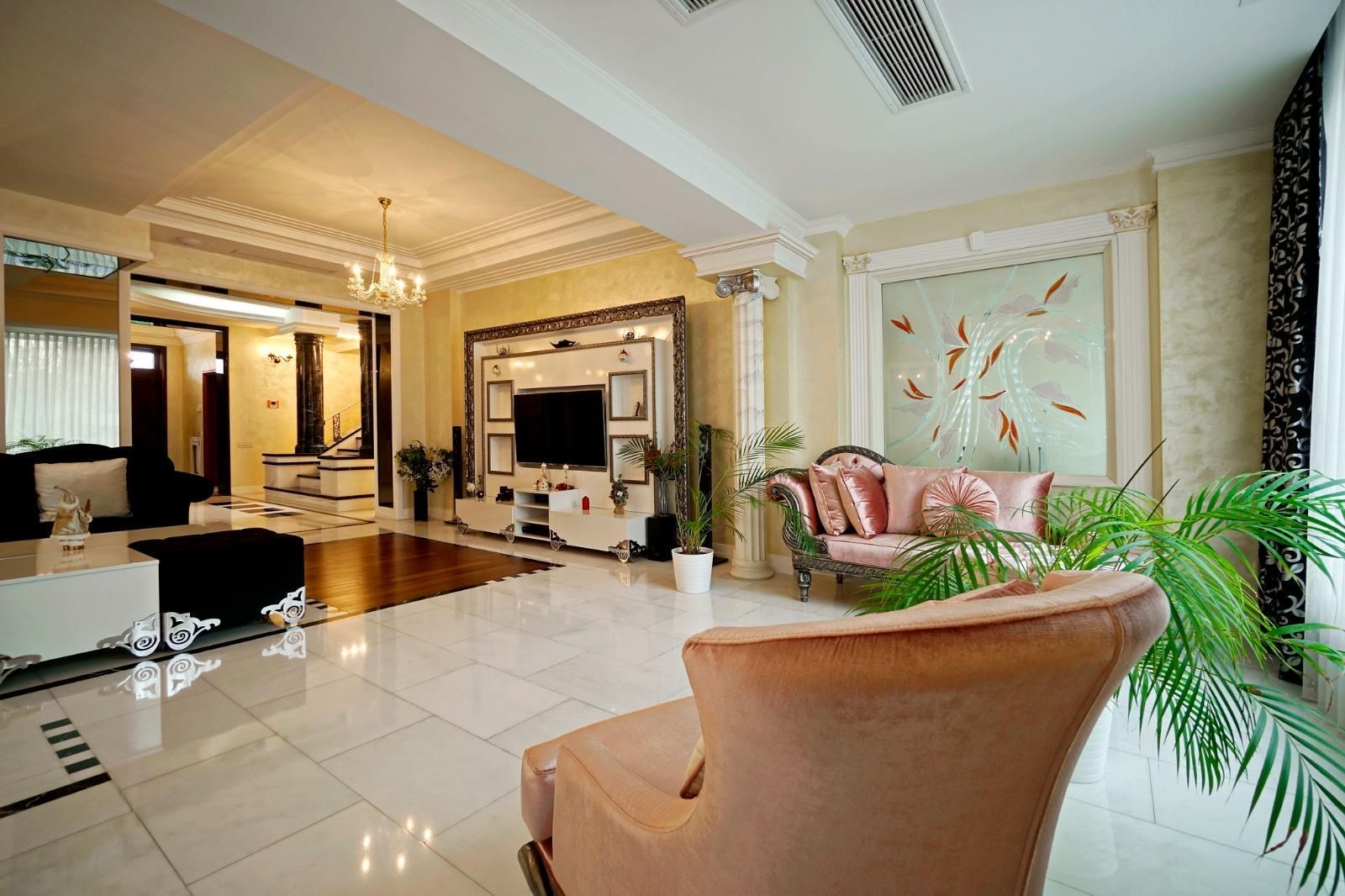 Exquisite Villa | For Rent