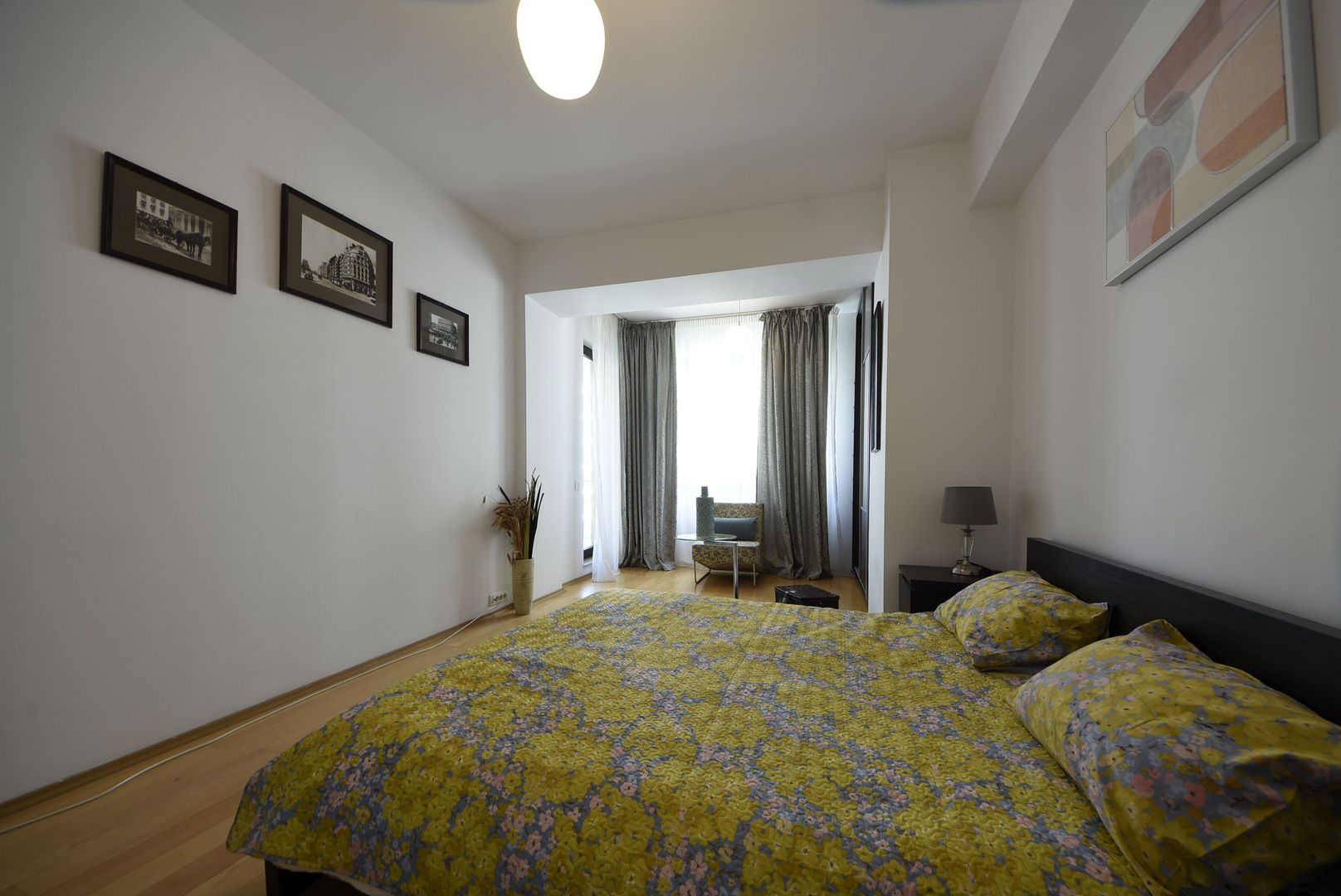North Area Lake View  | Loc parcare | Boxa
