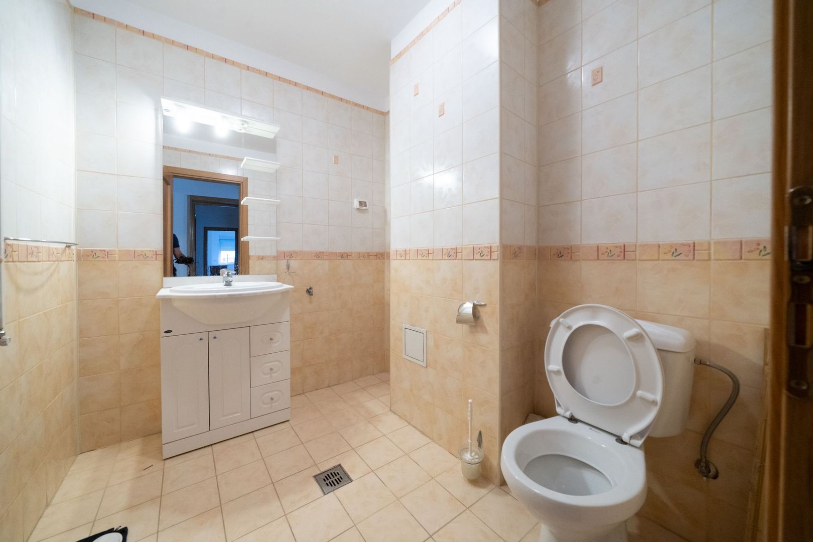 3 room Apartment for rent, Herastrau area