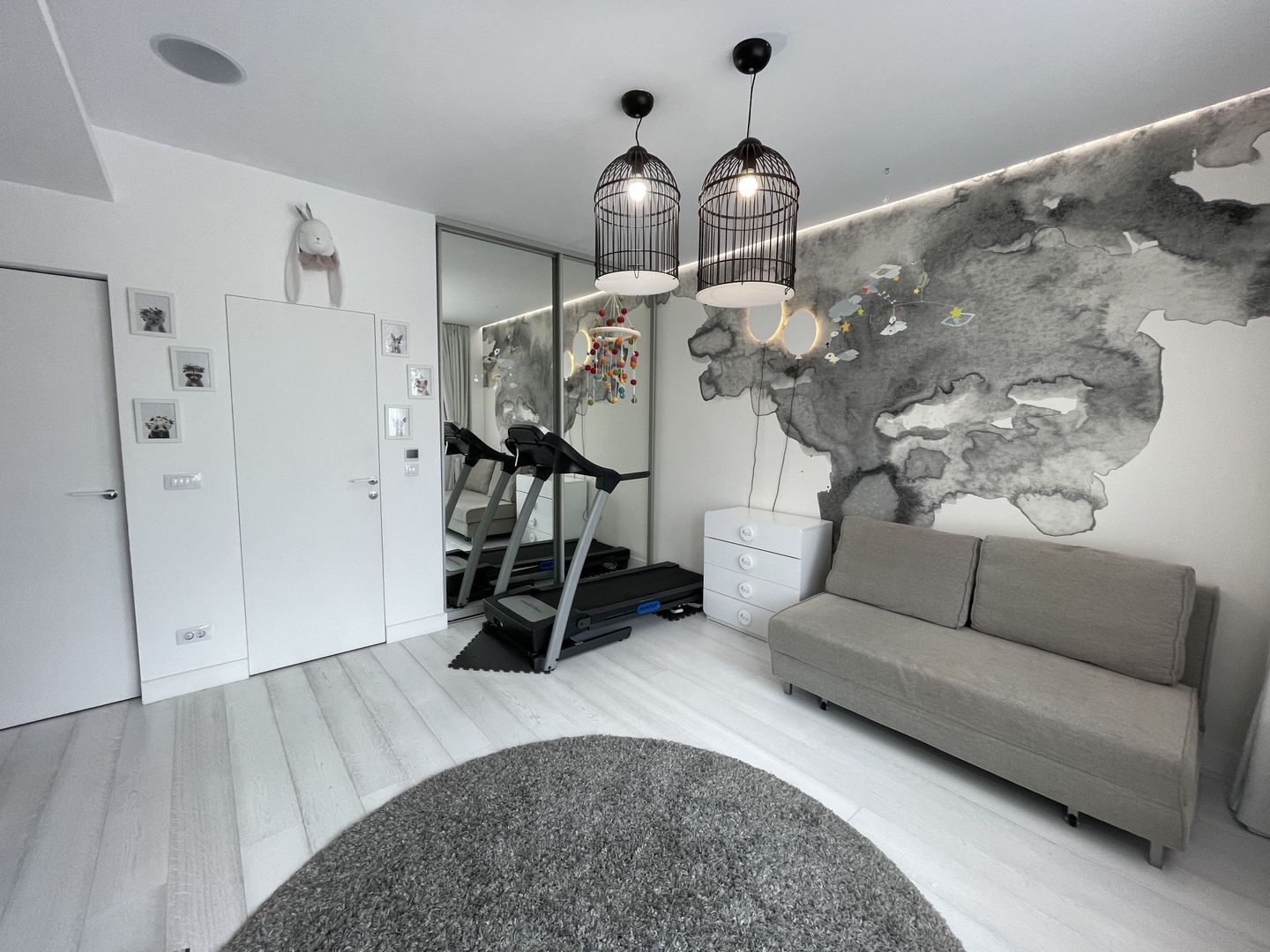 Stunning one-of-a-kind Penthouse with rooftop in Herastrau | Satul Francez