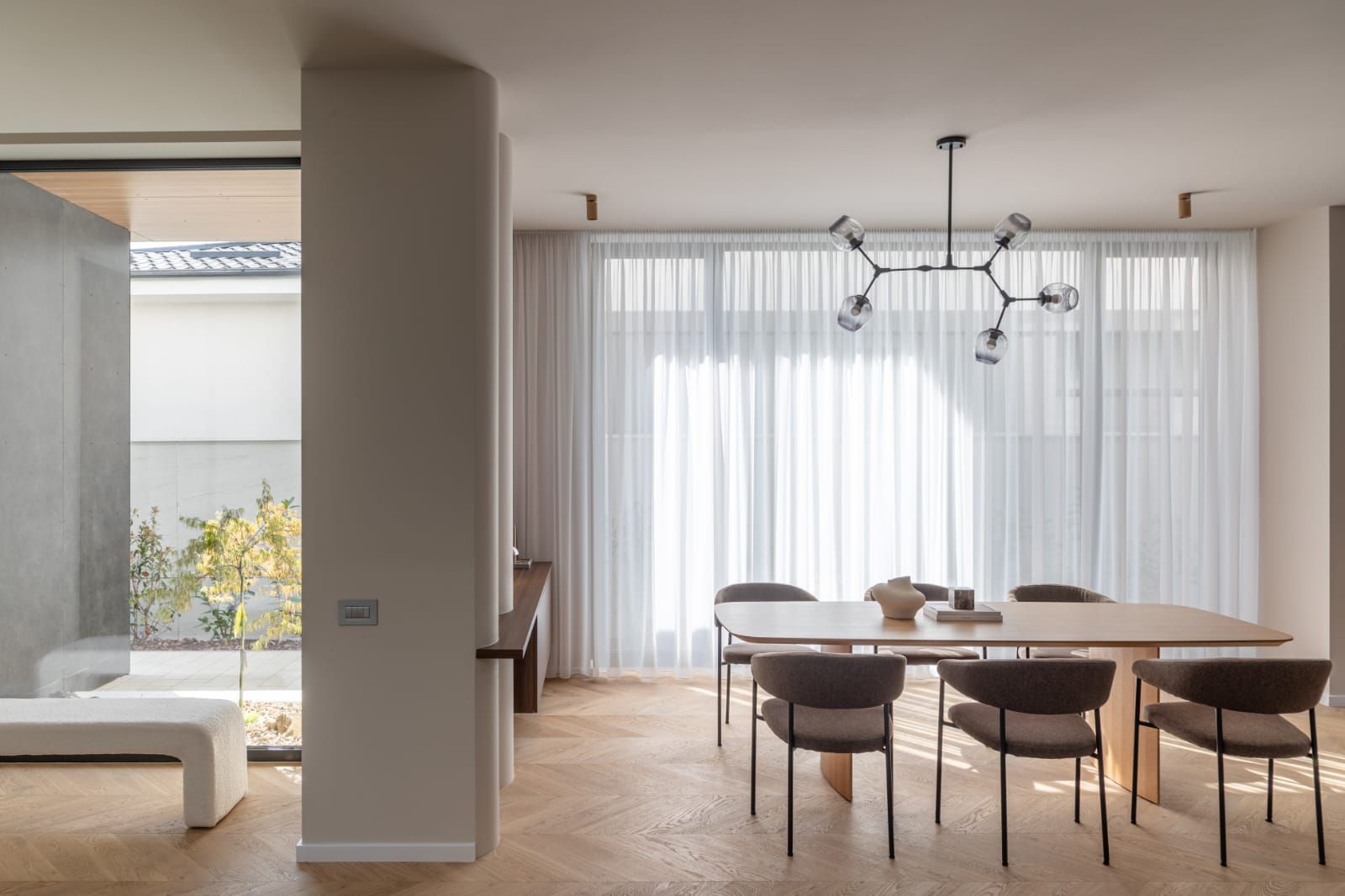 Villa Biavelli din Pipera | Casa cu Piscina | Teren 800mp | Comision 0%