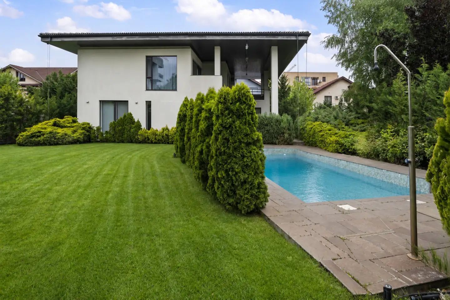 5 room House / Villa for sale, Pipera area