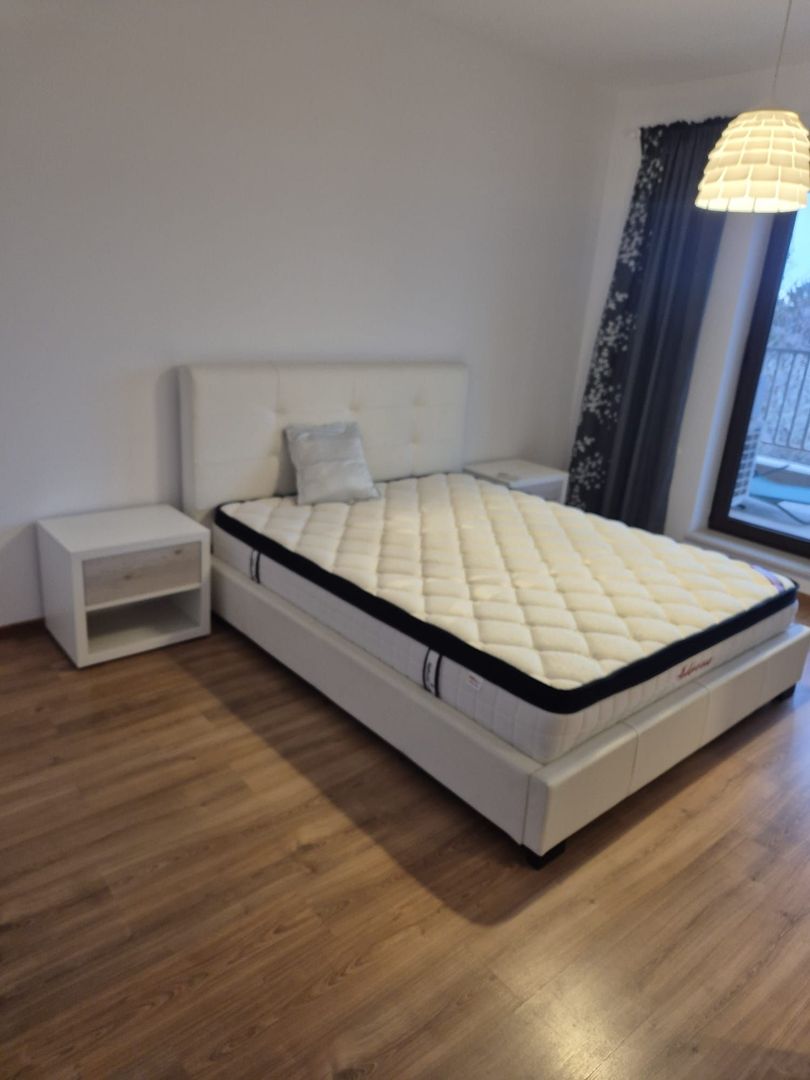 Apartament generos 3 camere ,  Iancu Nicolae
