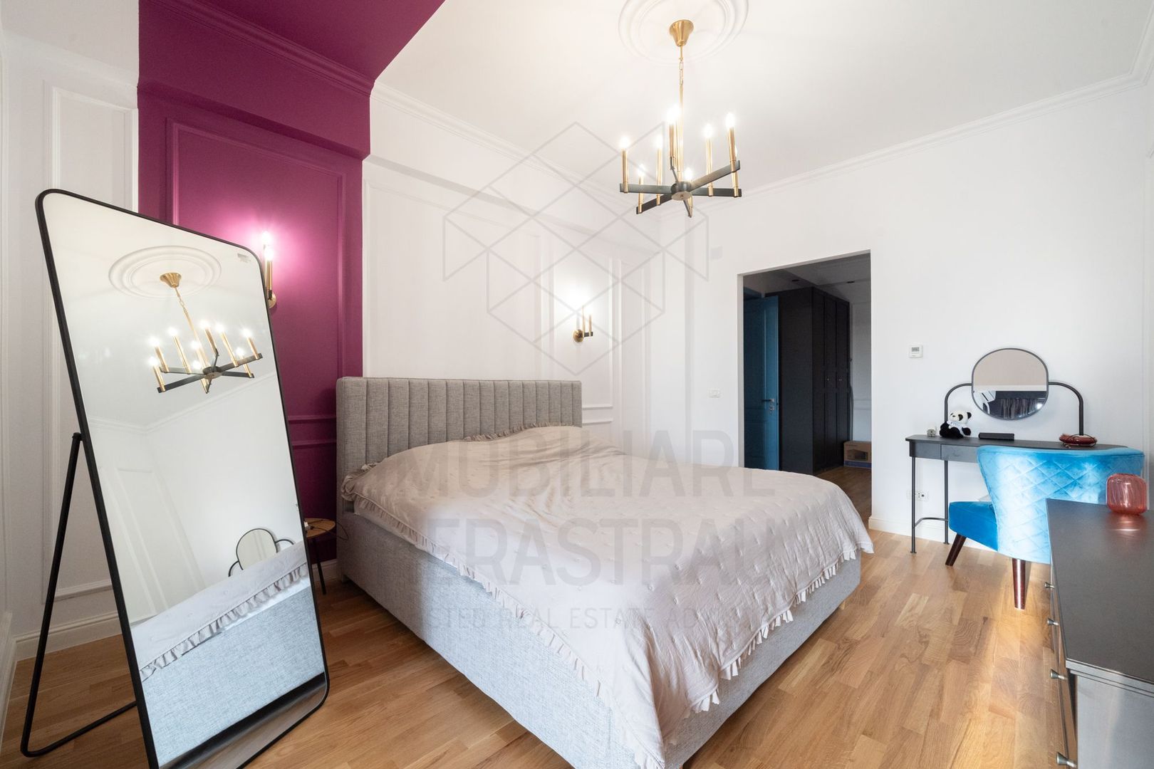 Calea Victoriei | Apartament superb si luminos, cu vedere deschisa